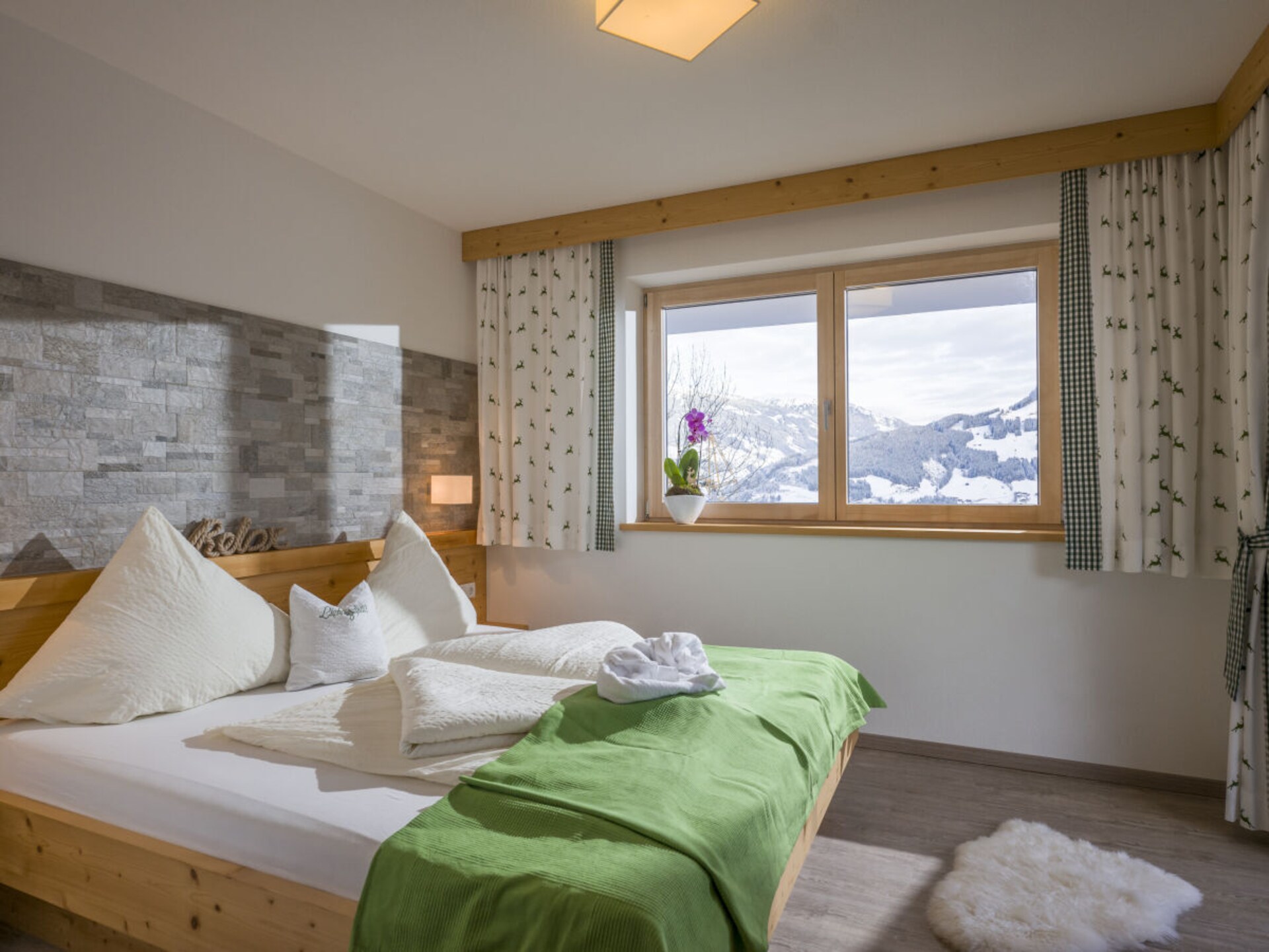 Zonnig vakantiehuis in Hippach met uitzicht op de Zillertaler Alpen - foto 10