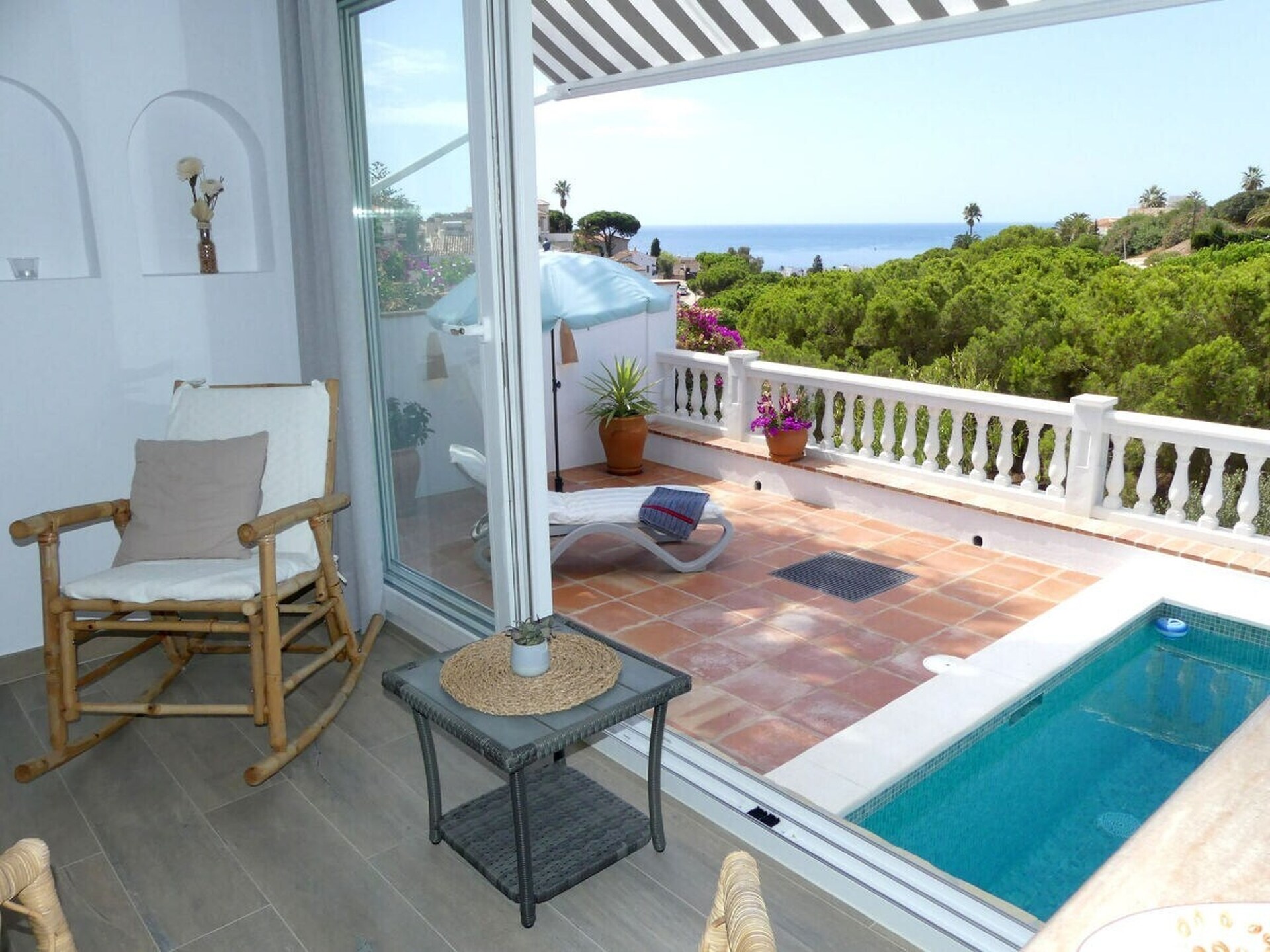 Op 800m van het centrum: vakantiehuis in Caleta de Vélez met privézwembad - foto 7