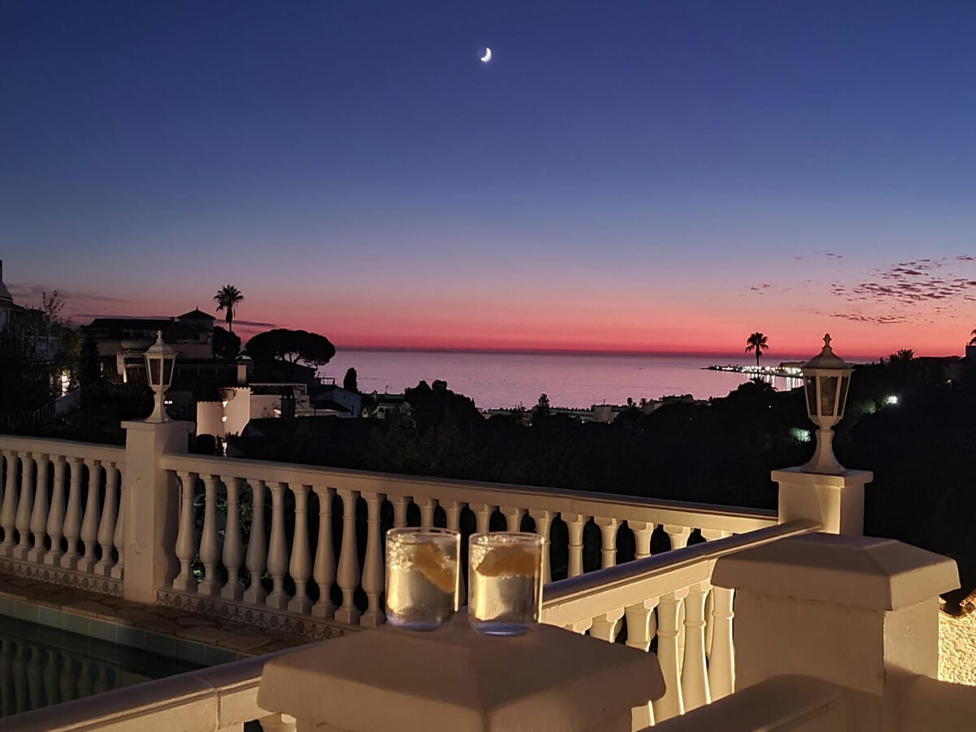 Luxe vakantiehuis met zwembad en zeezicht in Caleta de Vélez - foto 29