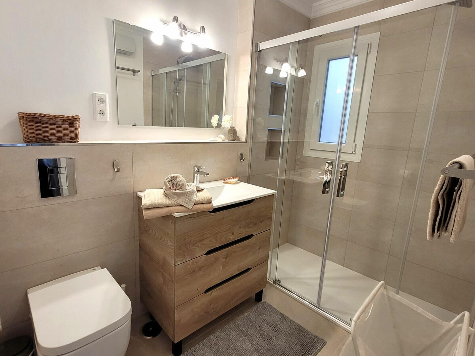 Luxe vakantiehuis met zwembad en zeezicht in Caleta de Vélez - foto 12