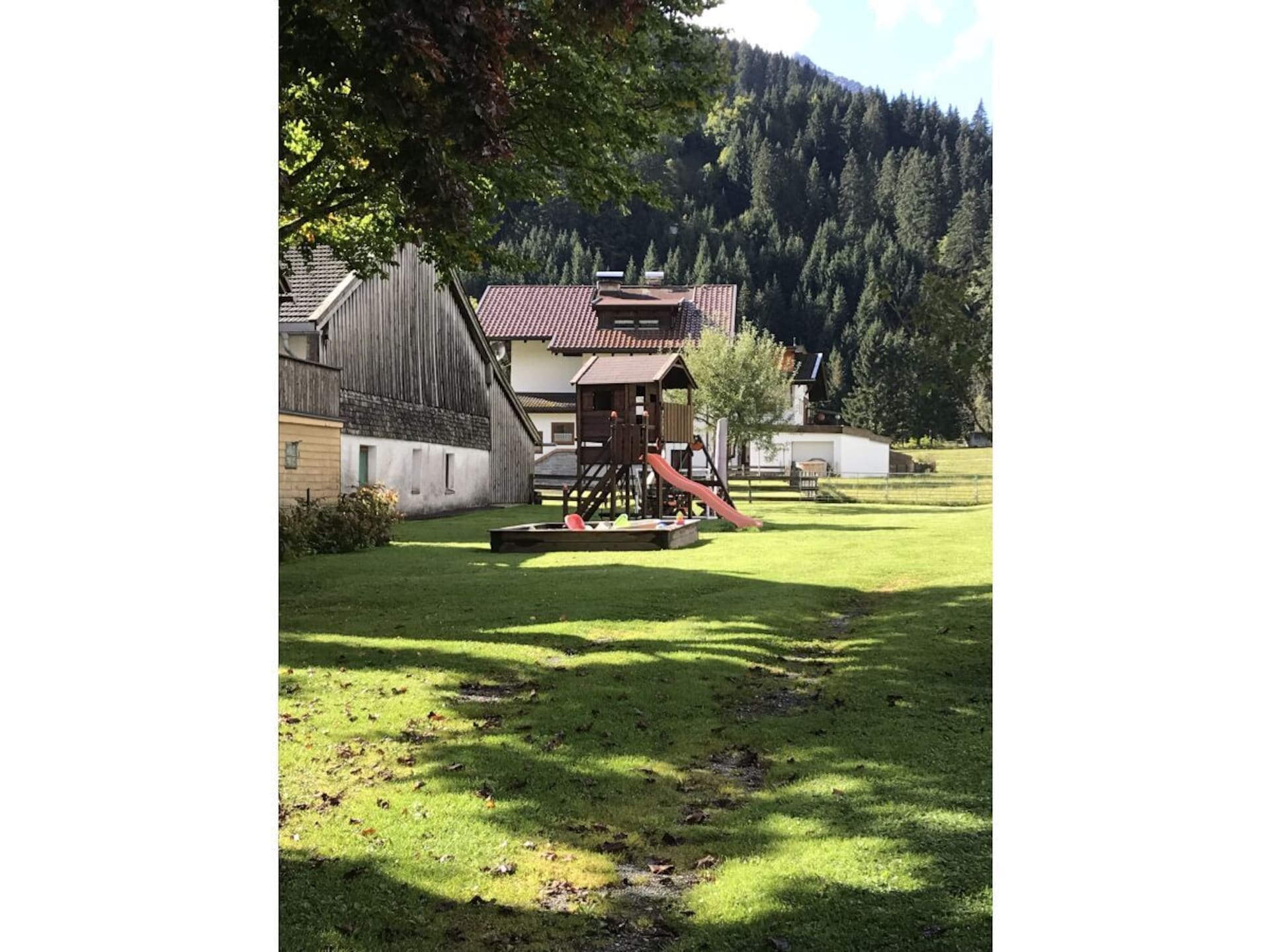 Op 500 m van de piste: Rustieke boerderij in centrum van Bichlbach - foto 17