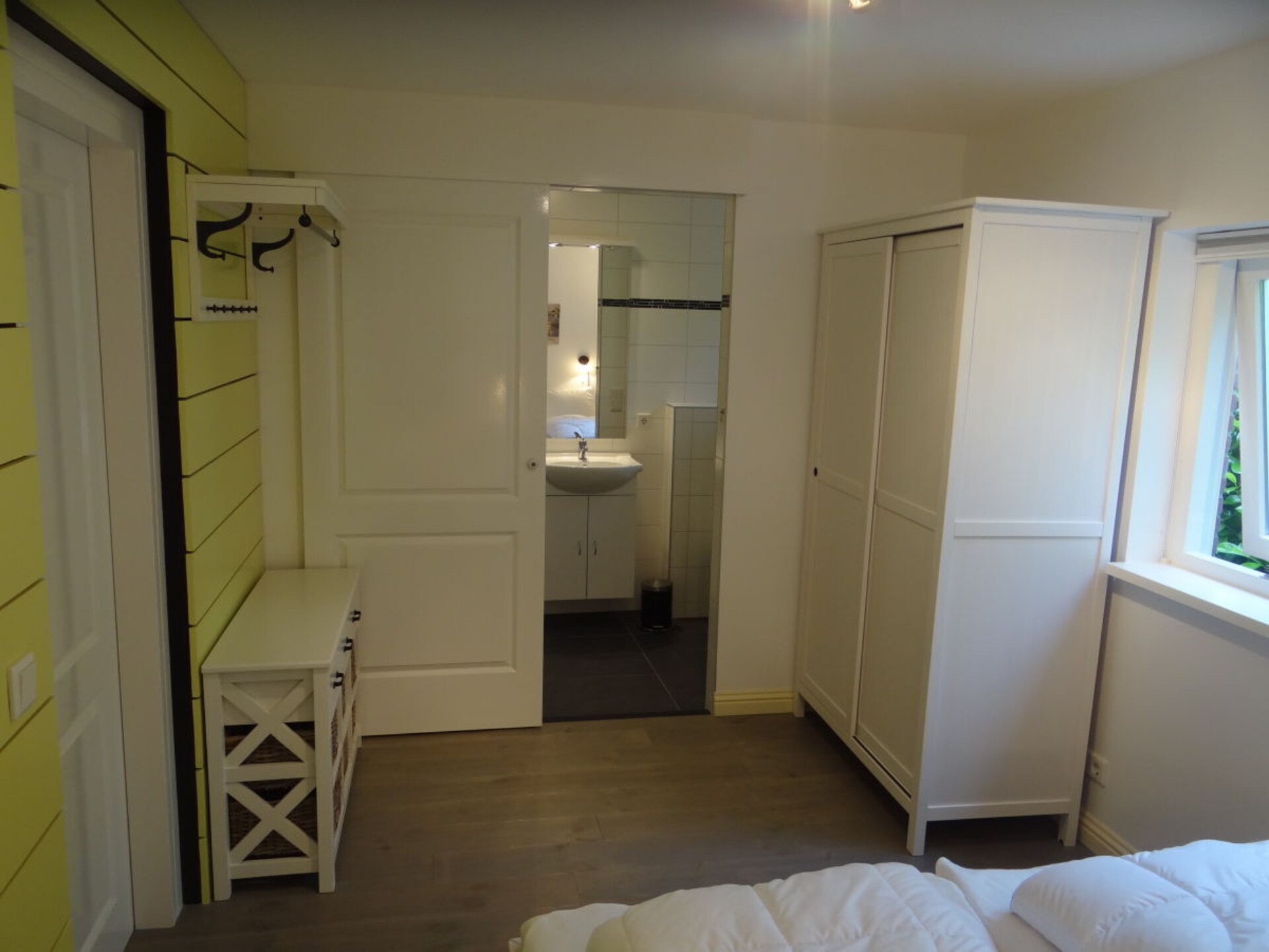 Op 1,0 km van het centrum: ruim vakantiehuis in Vrouwenpolder - foto 10