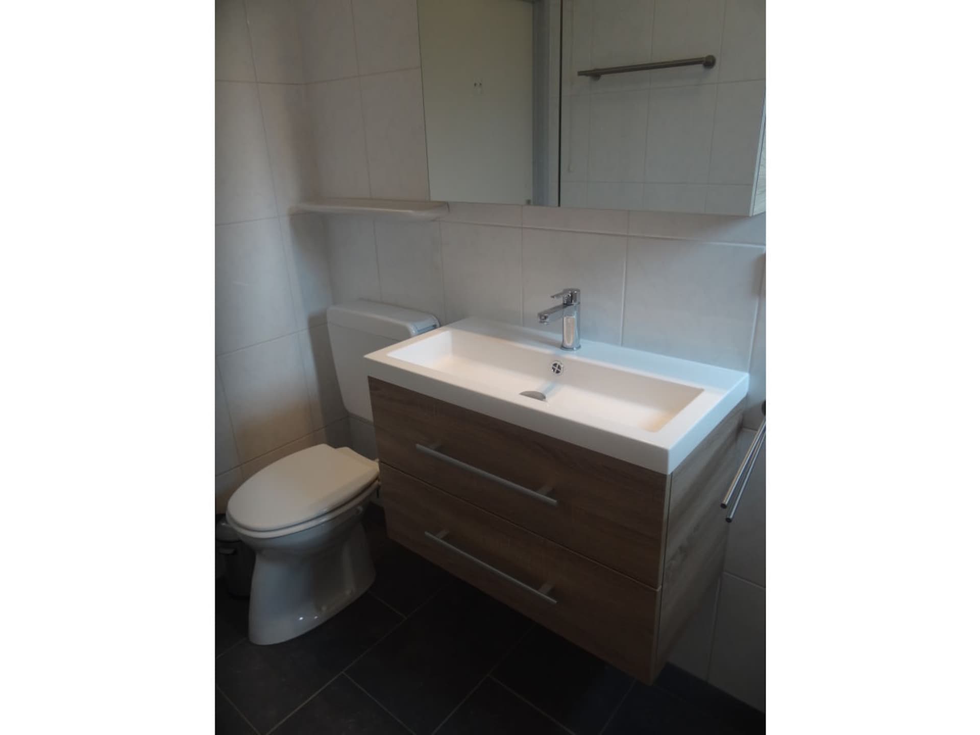 6-persoons vakantiehuis in centrum Vrouwenpolder - foto 17