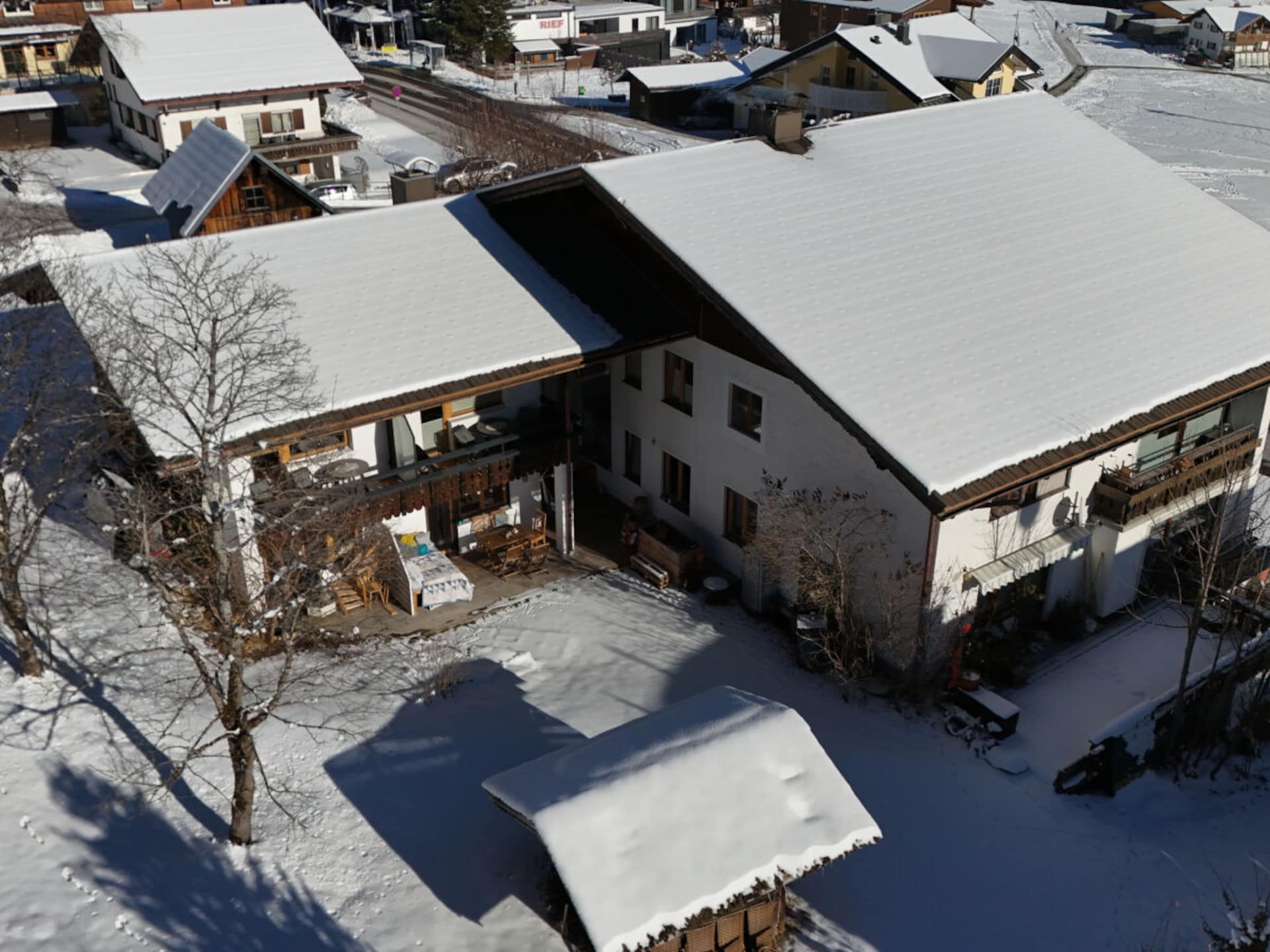 2-persoons vakantiehuis in Mittelberg met uitzicht op de bergen - foto 10
