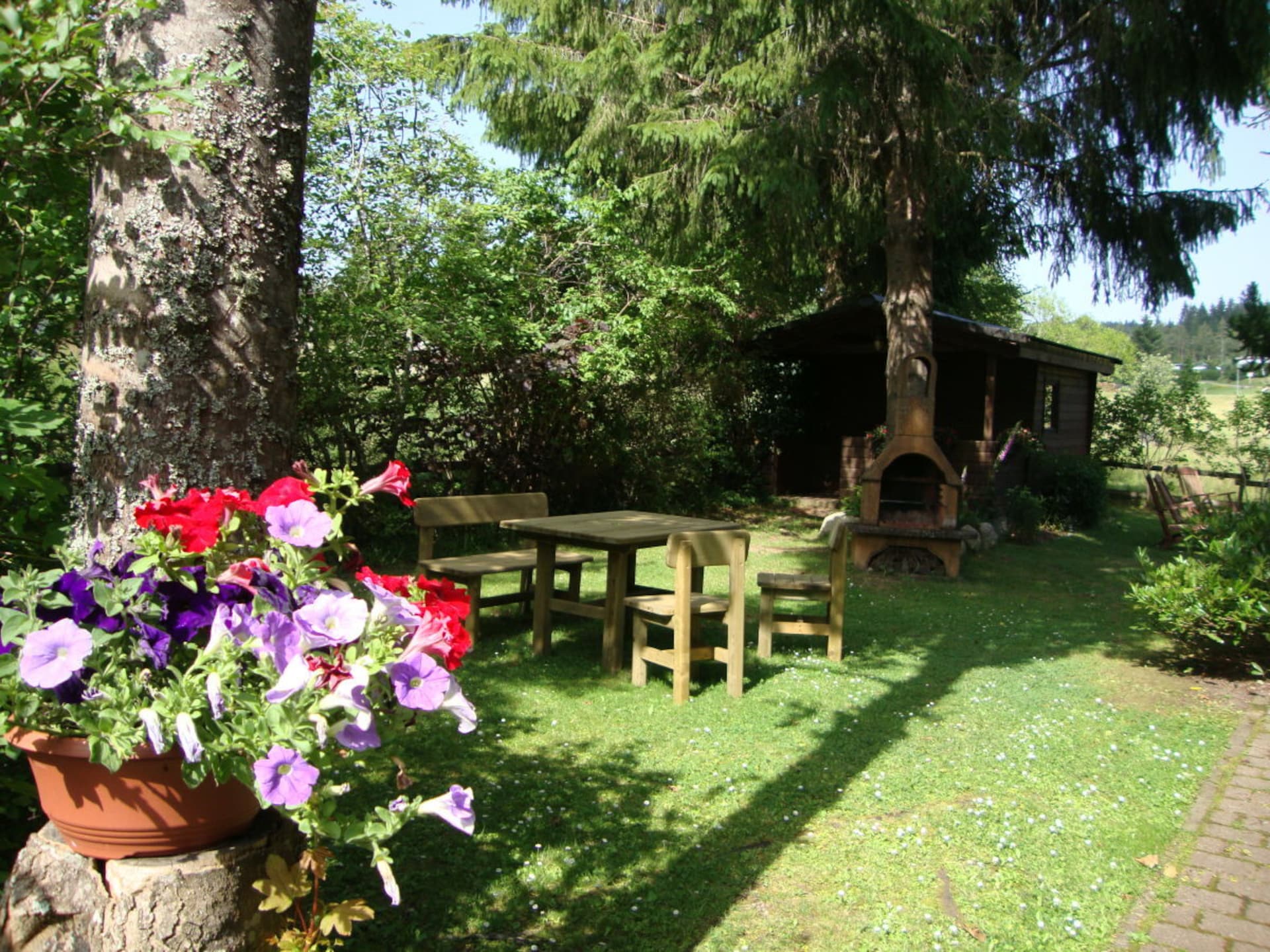 2-persoons vakantiehuis in Schluchsee met zuidbalkon - foto 4