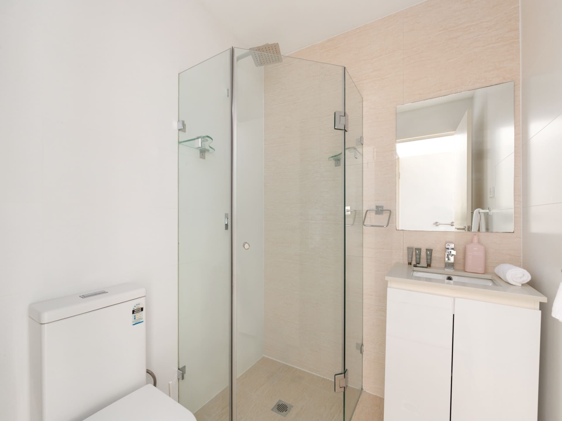 Licht en ruim appartement in Wolli Creek voor 6 personen - foto 10