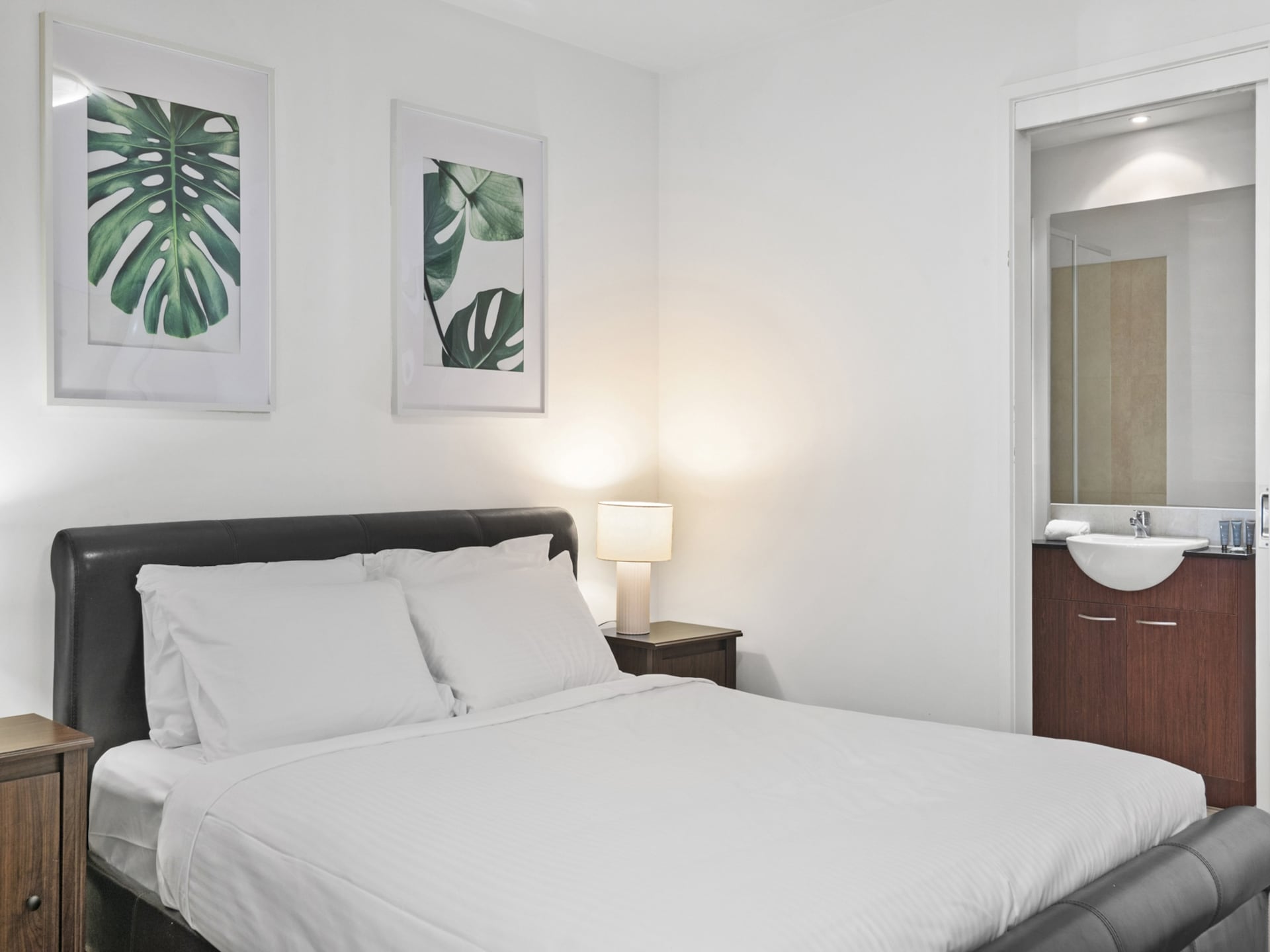 Licht en ruim appartement voor twee personen in St Kilda - foto 5