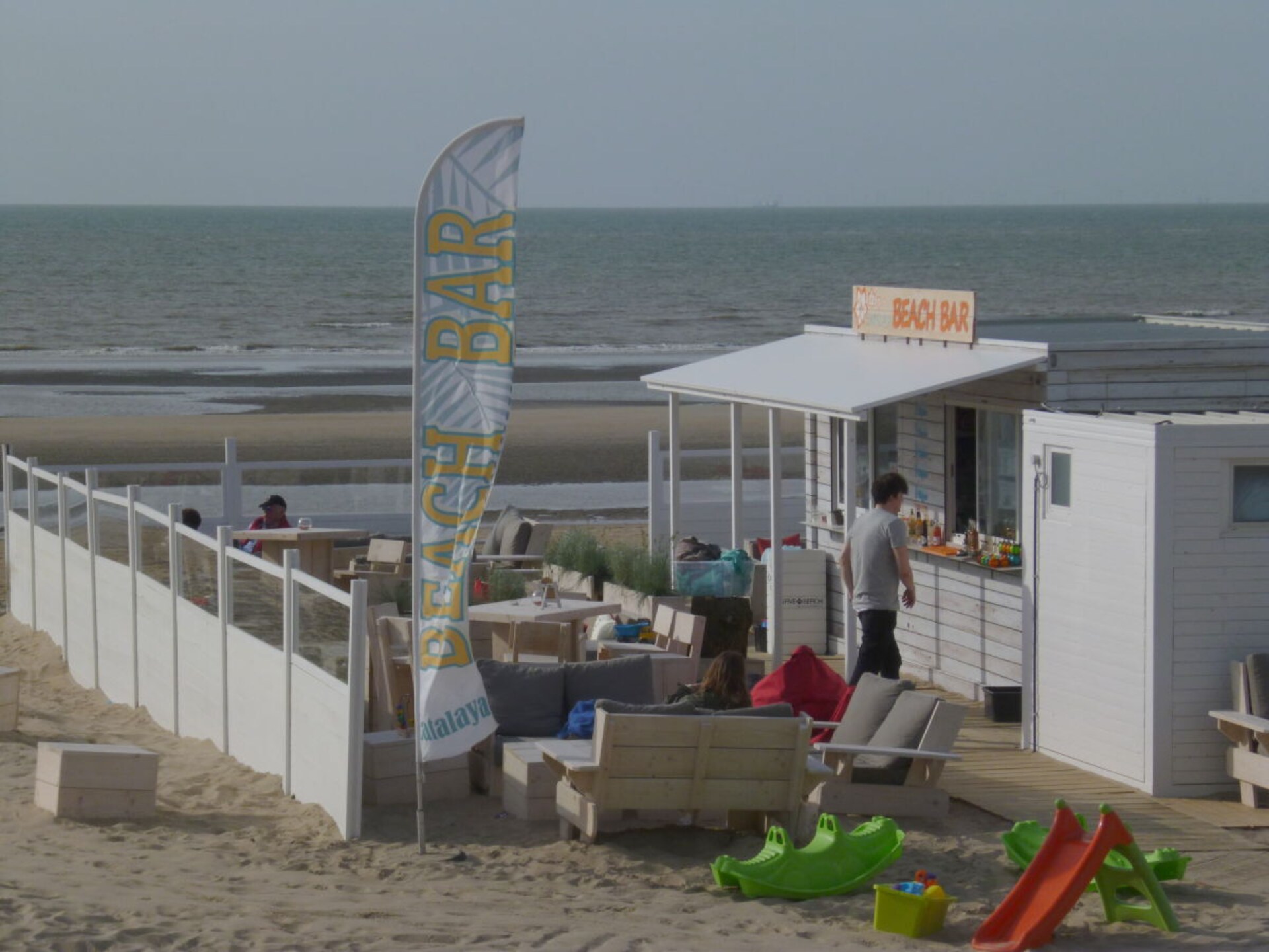Dicht bij centrum De Haan: 5-persoons vakantiehuis met omheinde tuin - foto 15