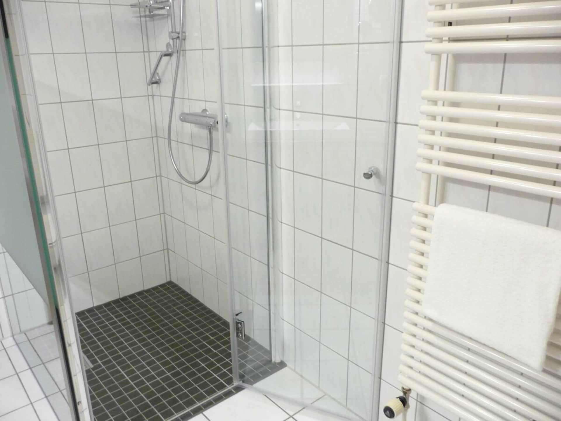 3-persoons vakantiehuis in het centrum van Mardorf - foto 16
