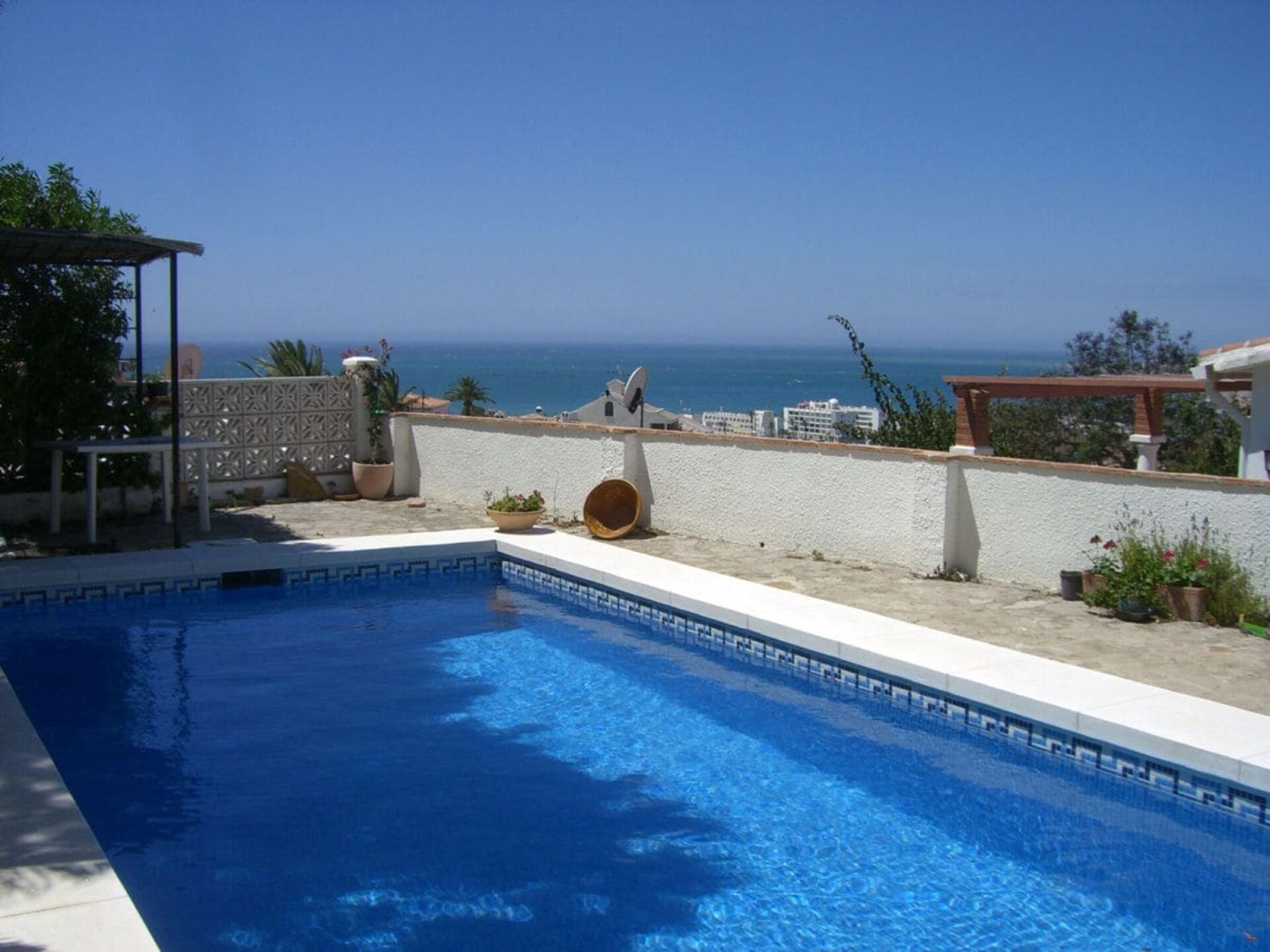 Vakantiehuis met privézwembad en zeezicht in Caleta de Velez - foto 5