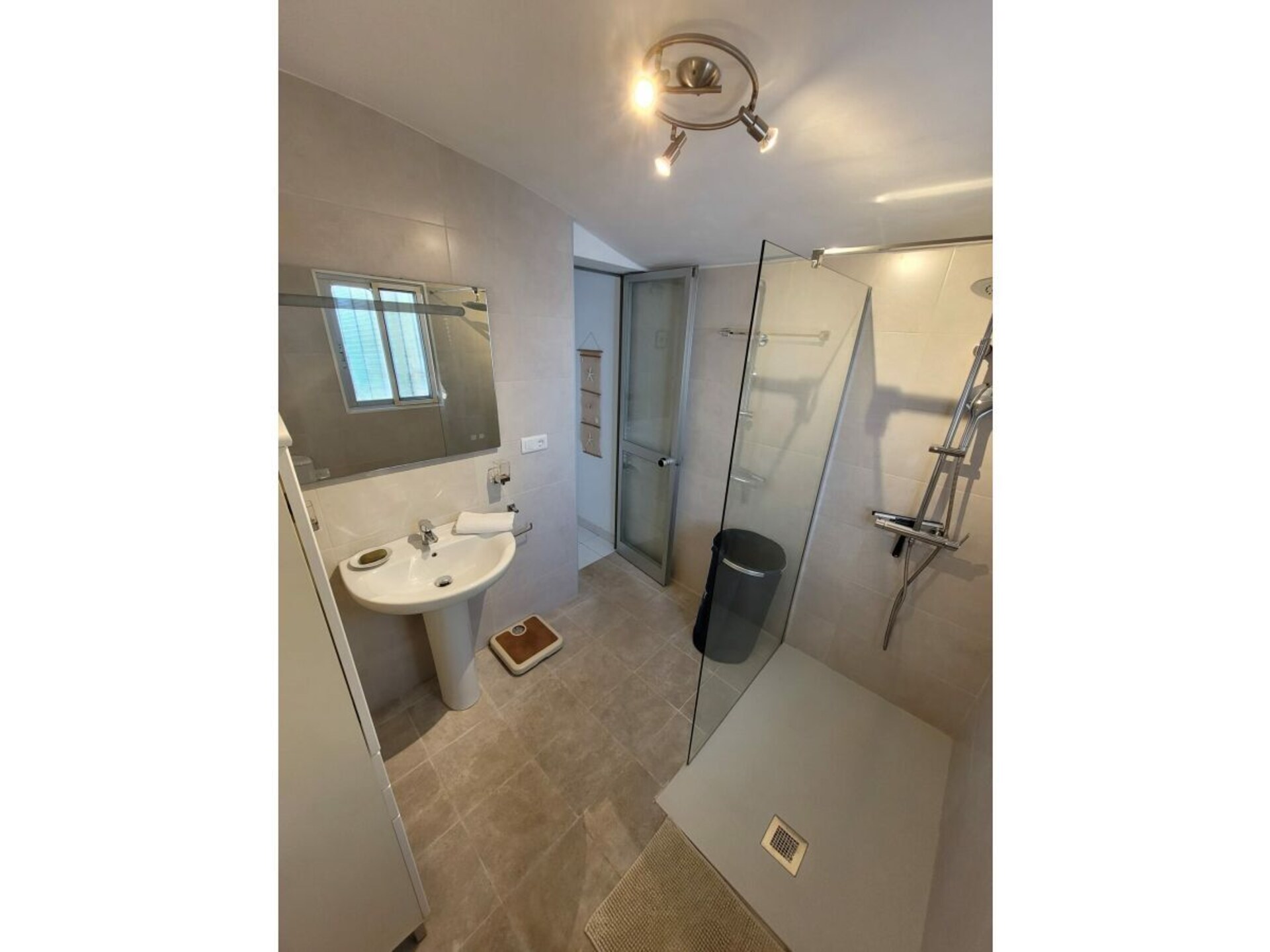 Vakantiehuis met privézwembad en zeezicht in Caleta de Velez - foto 14