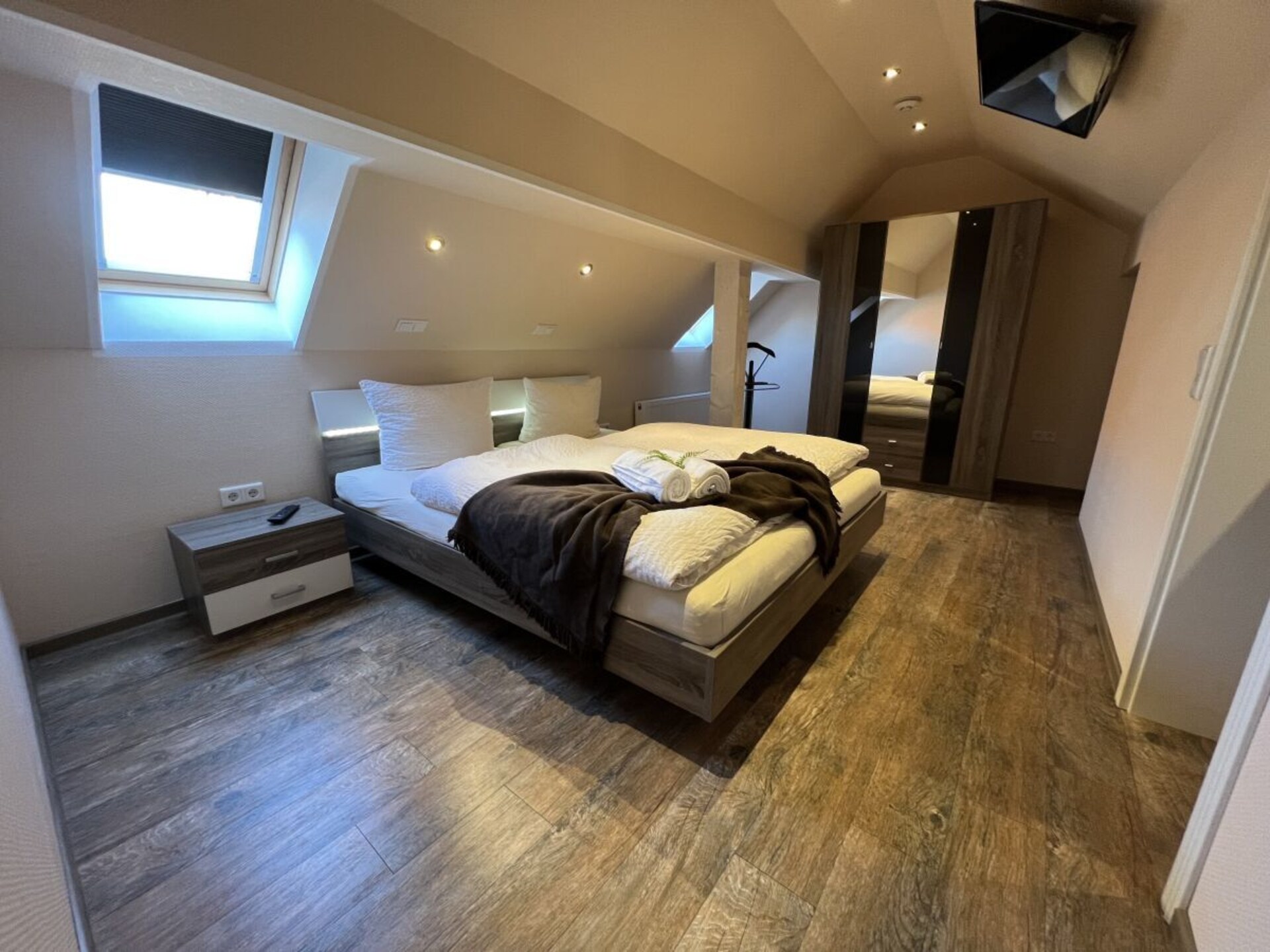 Sfeervol vakantiehuis aan het kanaal in Ditzum - foto 9