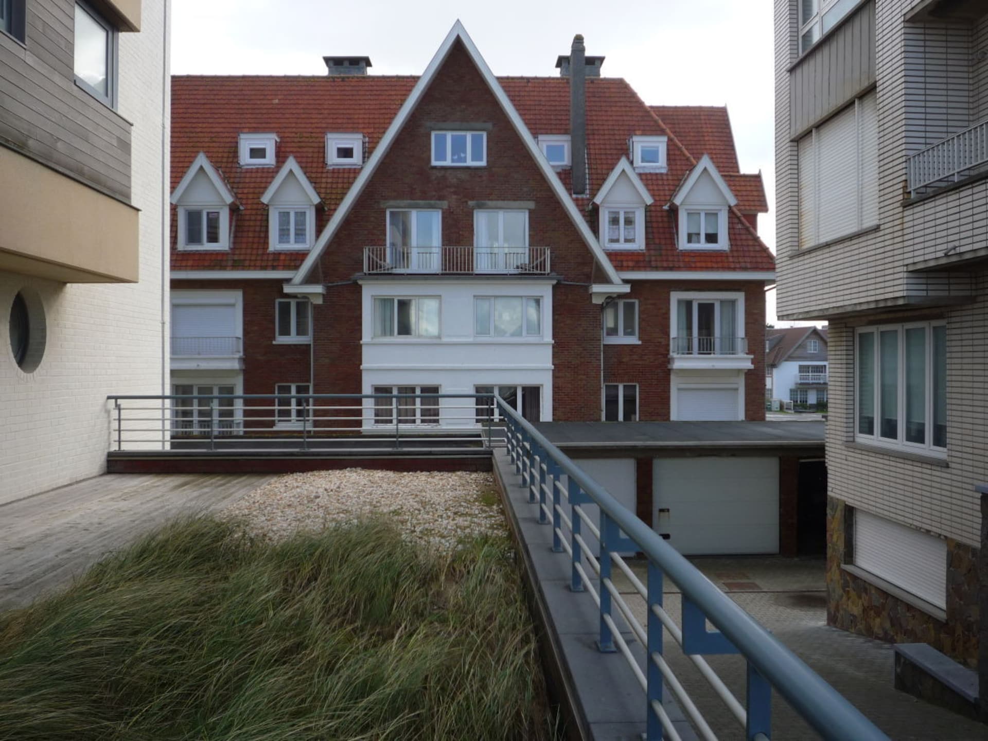 4-persoons vakantiehuis met zeezicht in De Haan, 1 km van centrum - foto 3