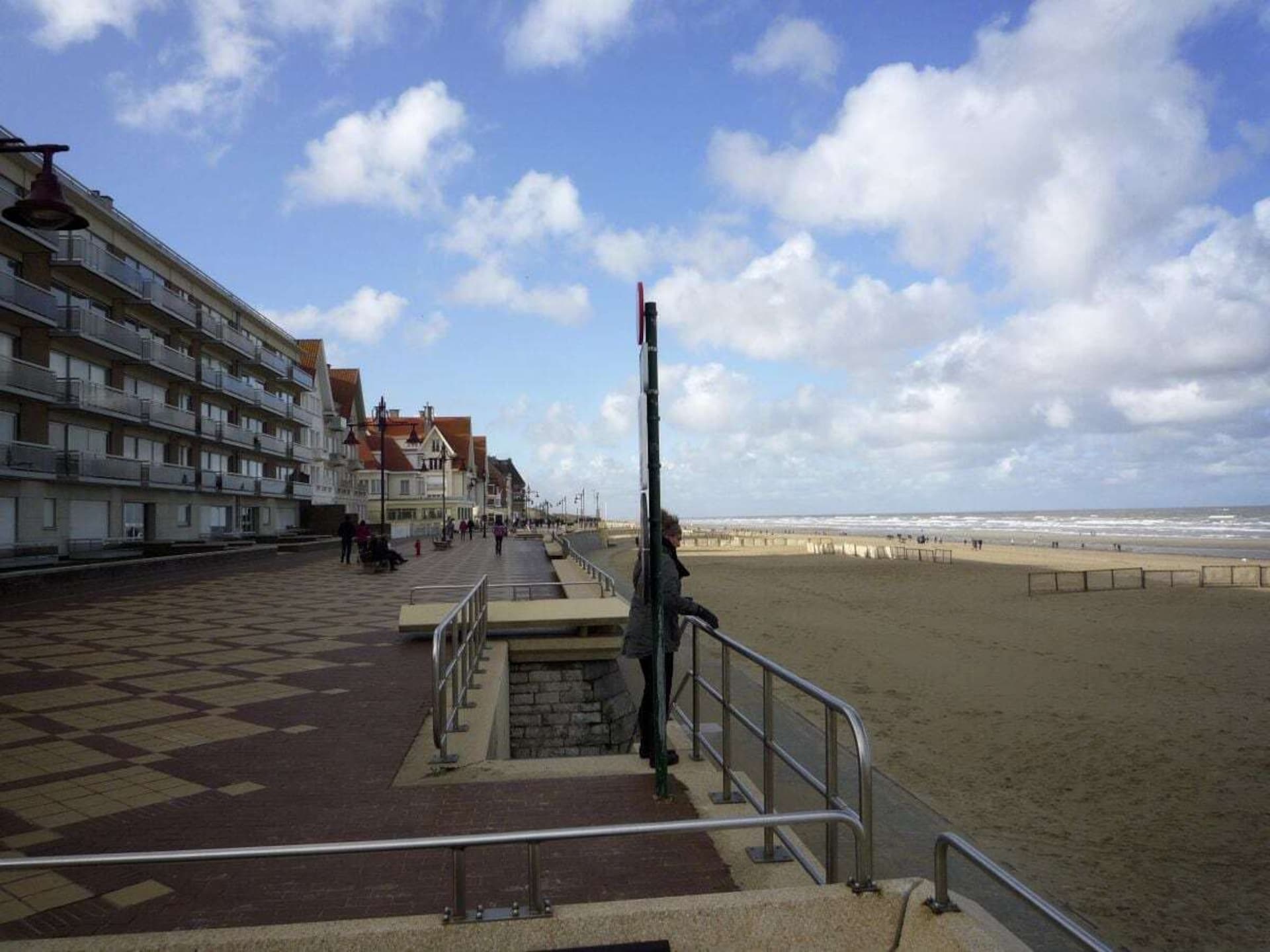 4-persoons vakantiehuis met zeezicht in De Haan, 1 km van centrum - foto 22