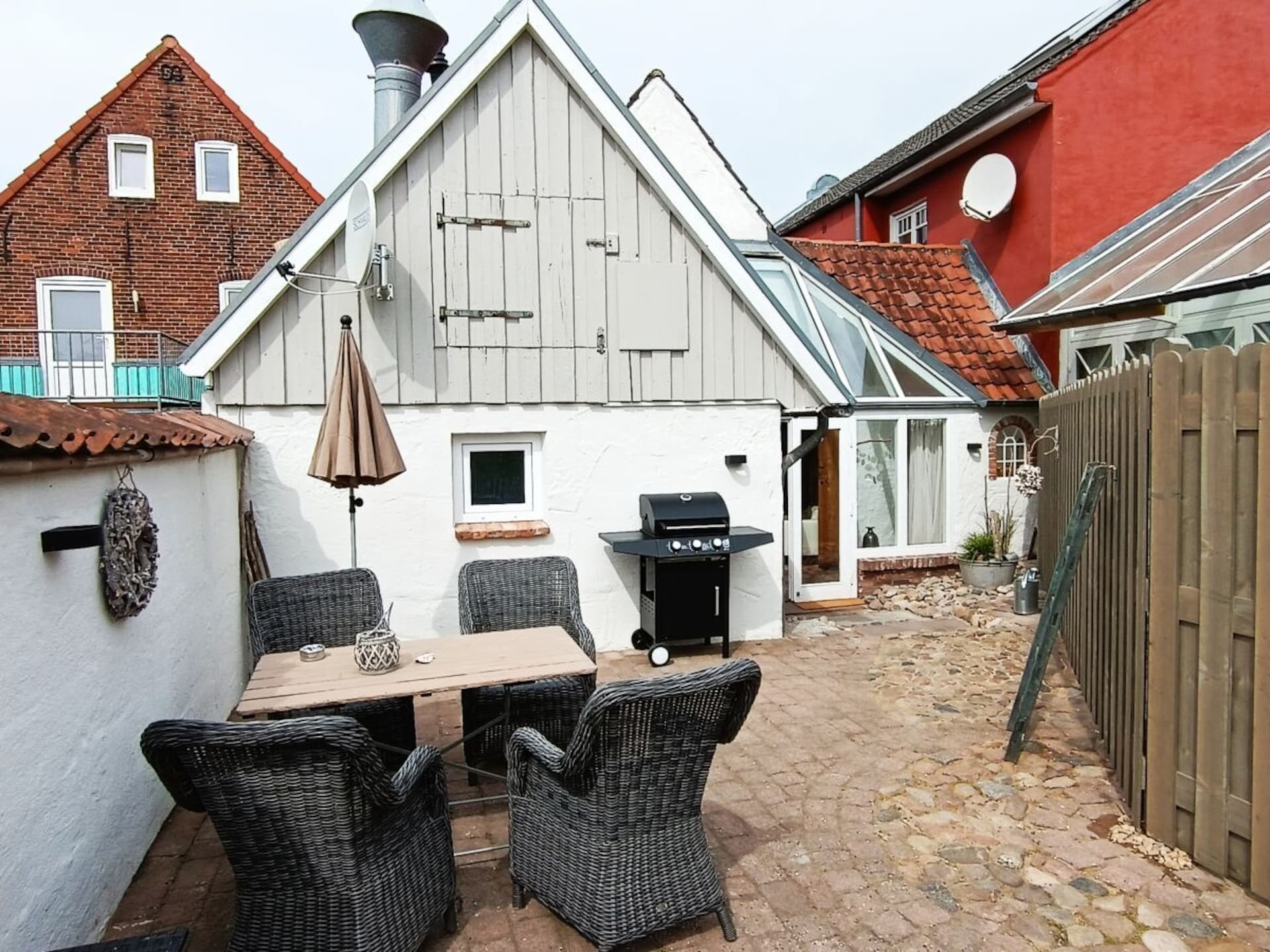 Centraal gelegen vakantiehuis met historisch karakter in Garding - foto 4