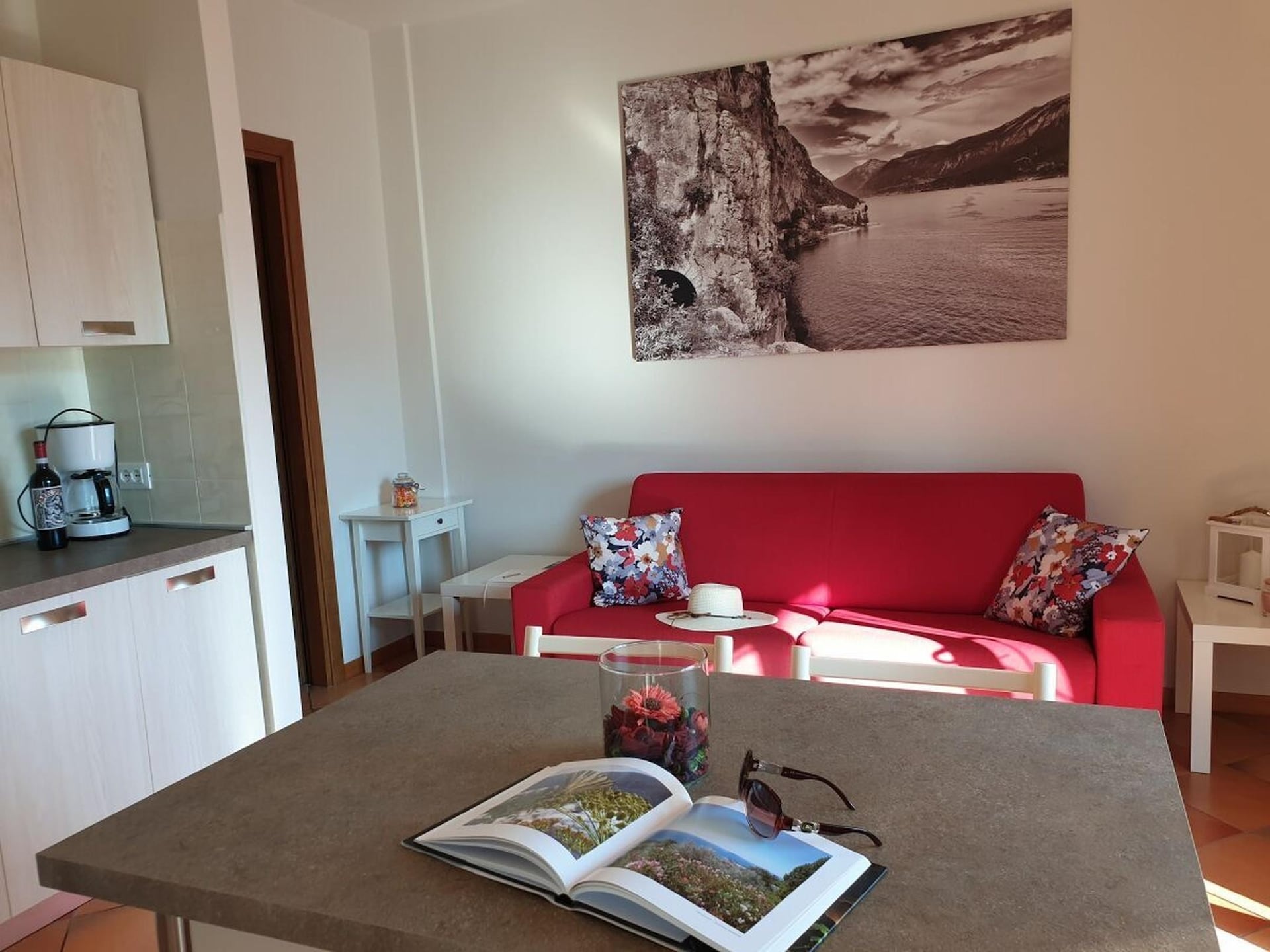 Op 800m van het centrum: sfeervol vakantiehuis in Tignale - foto 8