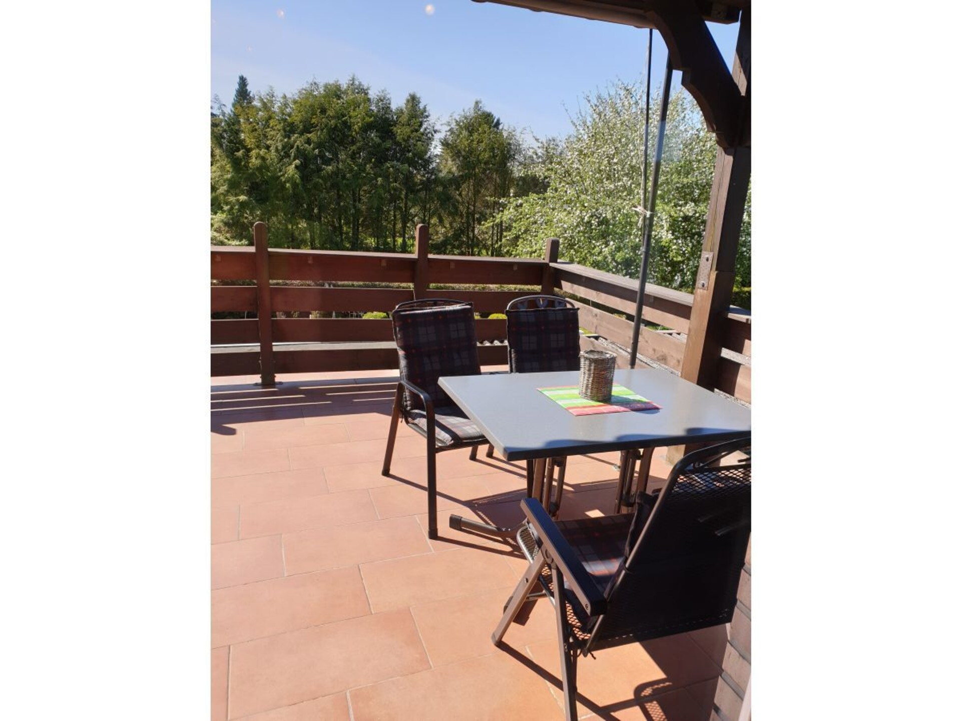 Ruim vakantiehuis in Bad Zwischenahn met balkon - foto 2