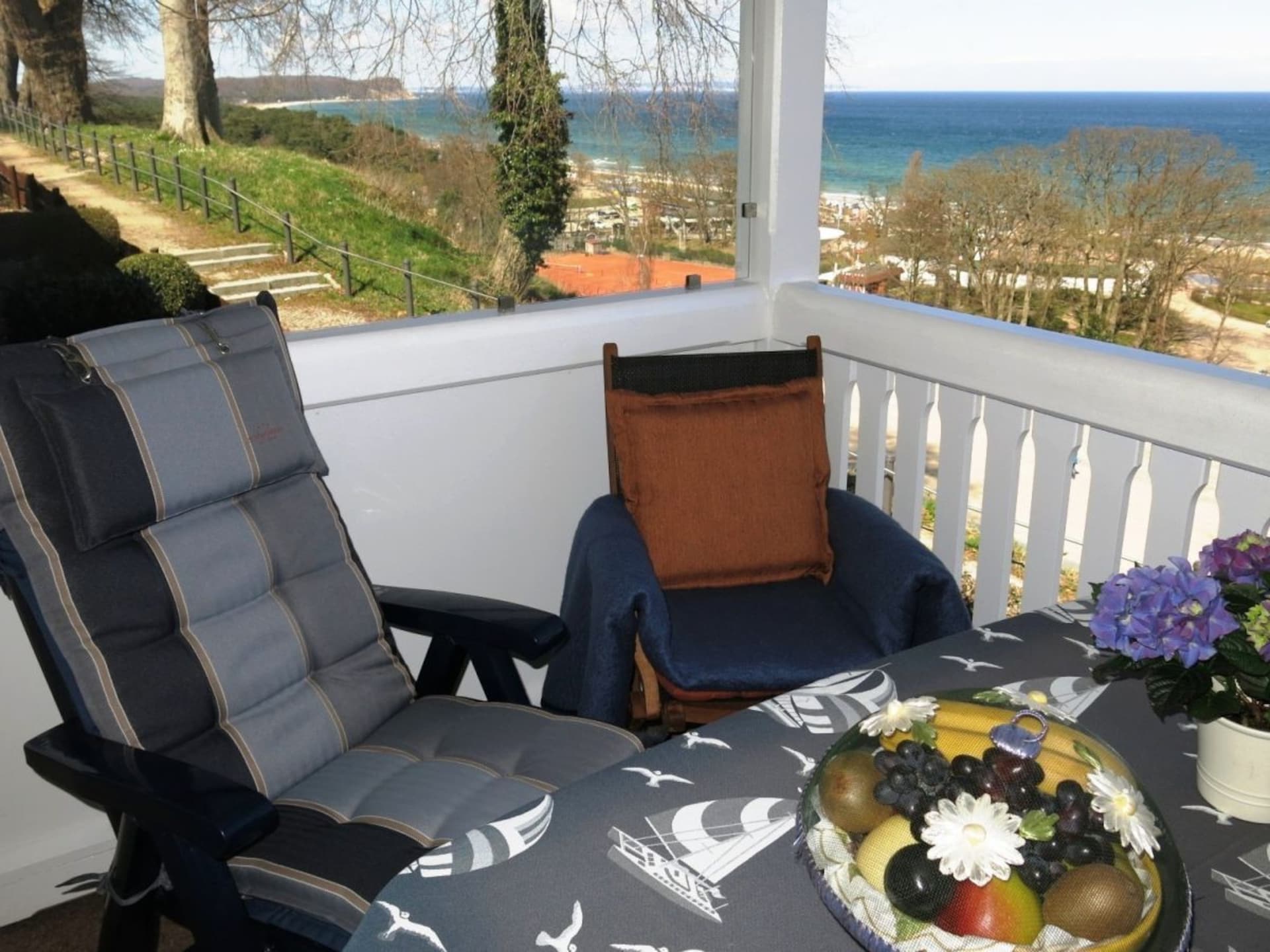 Centraal gelegen vakantiehuis in Göhren op Rügen met zeezicht - foto 10