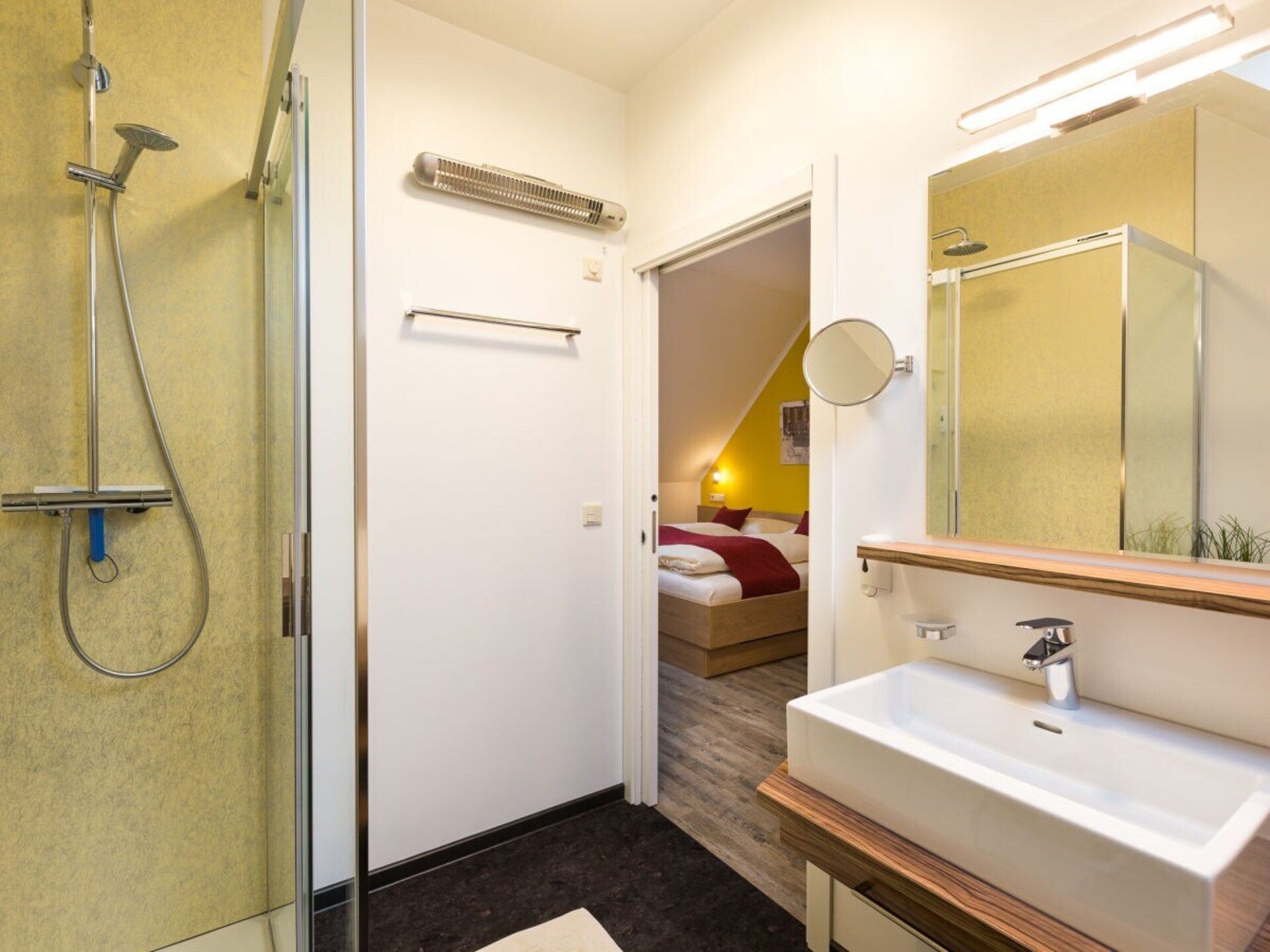 5-persoons vakantiehuis in het centrum van Mörbisch - foto 17