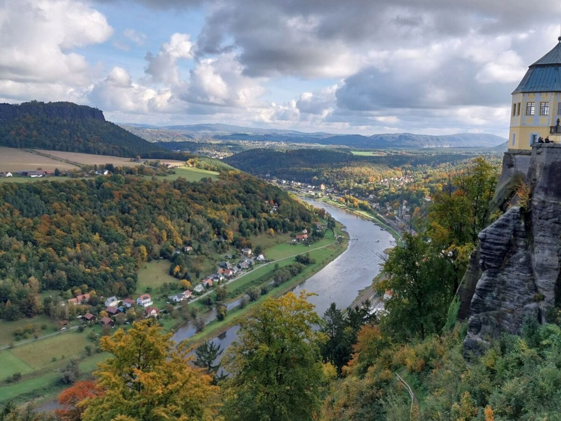 Sfeervol vakantiehuis in Bad Schandau met boszicht - foto 38