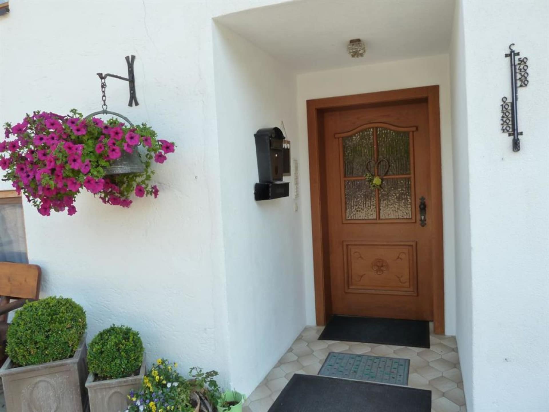Rustgevend vakantiehuis met bergzicht in Bad Hindelang - foto 7