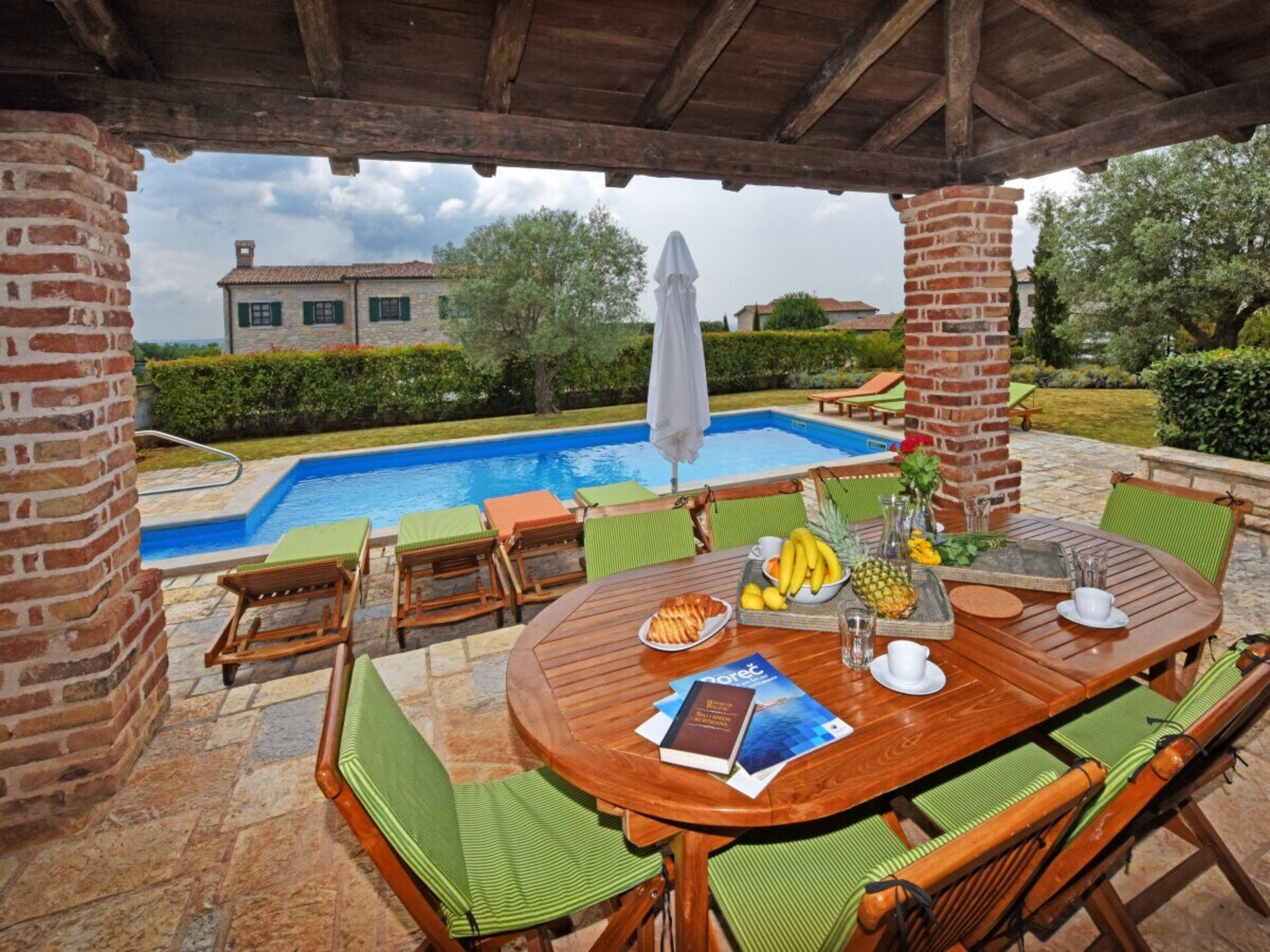 Ruime villa in Sveti Lovrec voor 8 personen - foto 9
