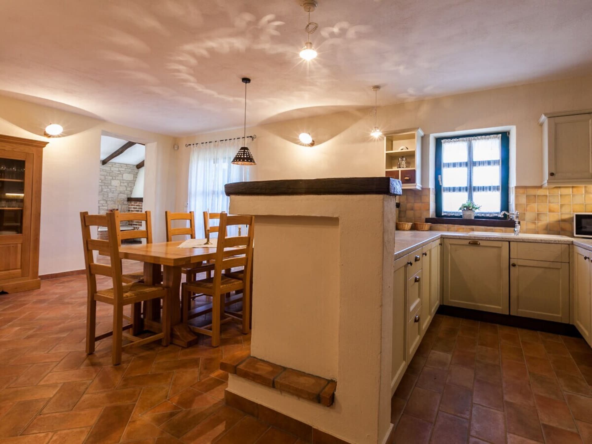 Ruime villa in Sveti Lovrec voor 8 personen - foto 12