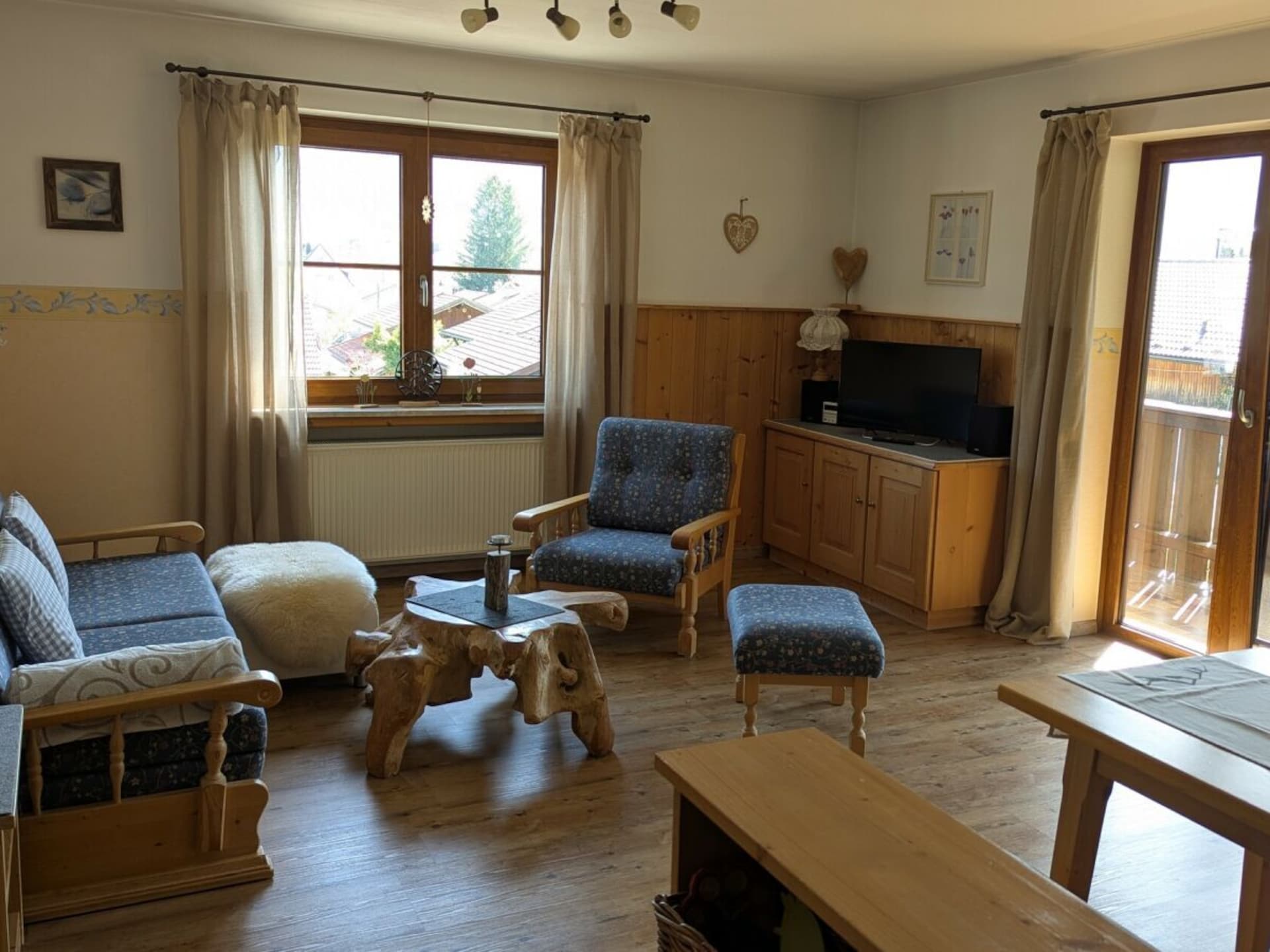 Op 1 km van het centrum: Sfeervol vakantiehuis in Oberammergau - foto 11