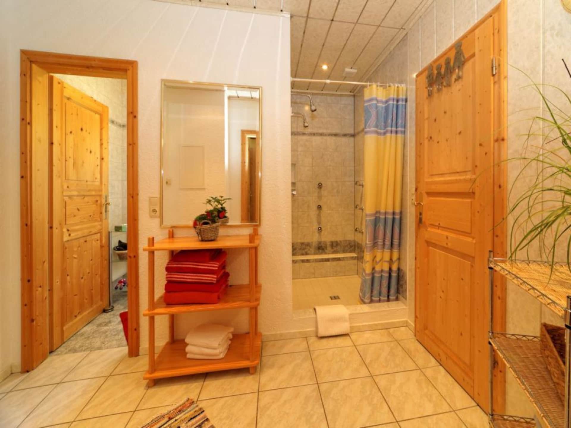 Vakantiehuis in Neuschönau: centrum op 600m en vlakbij de piste - foto 9