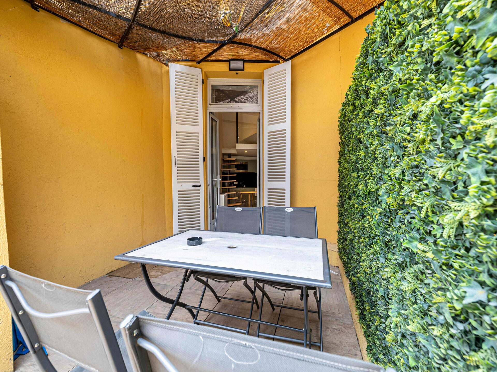 Charmant appartement aan Place Garibaldi in Nice - foto 31