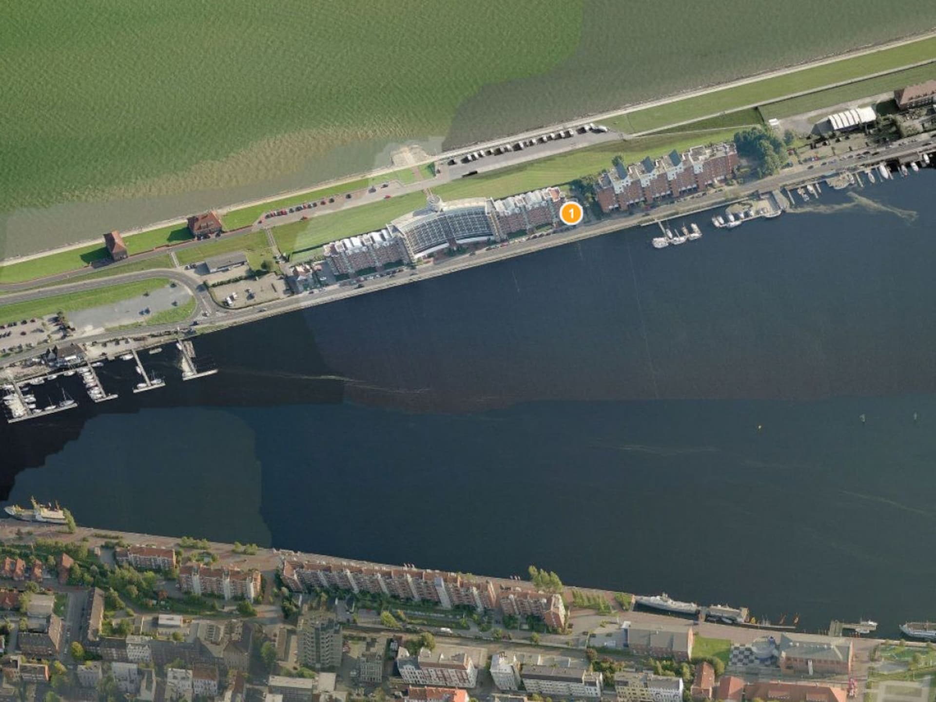 Ruim vakantiehuis in Wilhelmshaven met panoramisch uitzicht - foto 4