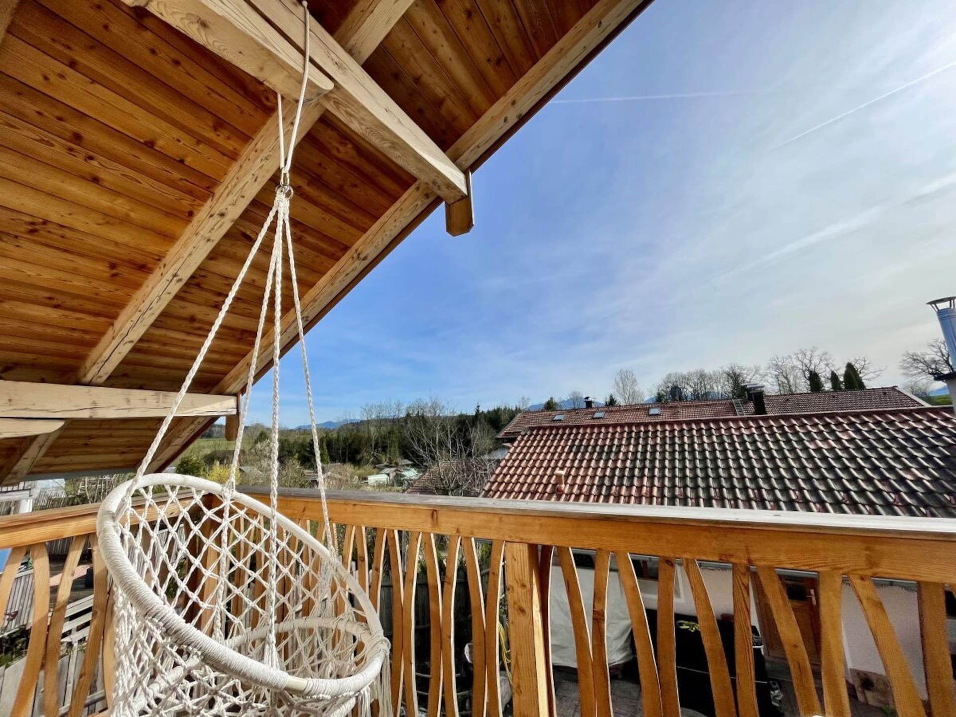 6-persoons vakantiehuis in Chieming met open haard en terras - foto 3
