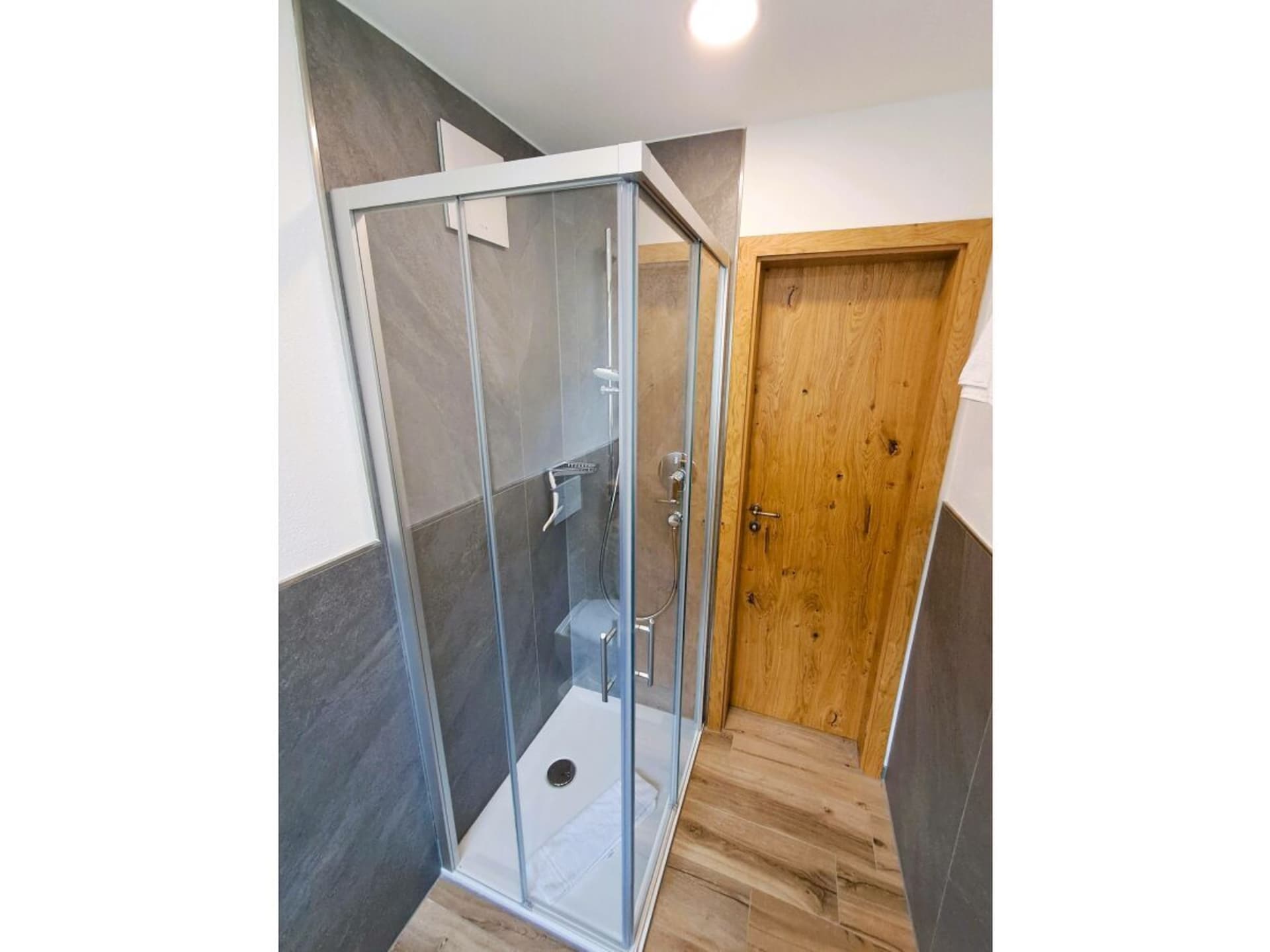 Centraal gelegen vakantiehuis aan de piste in Reit im Winkl - foto 10