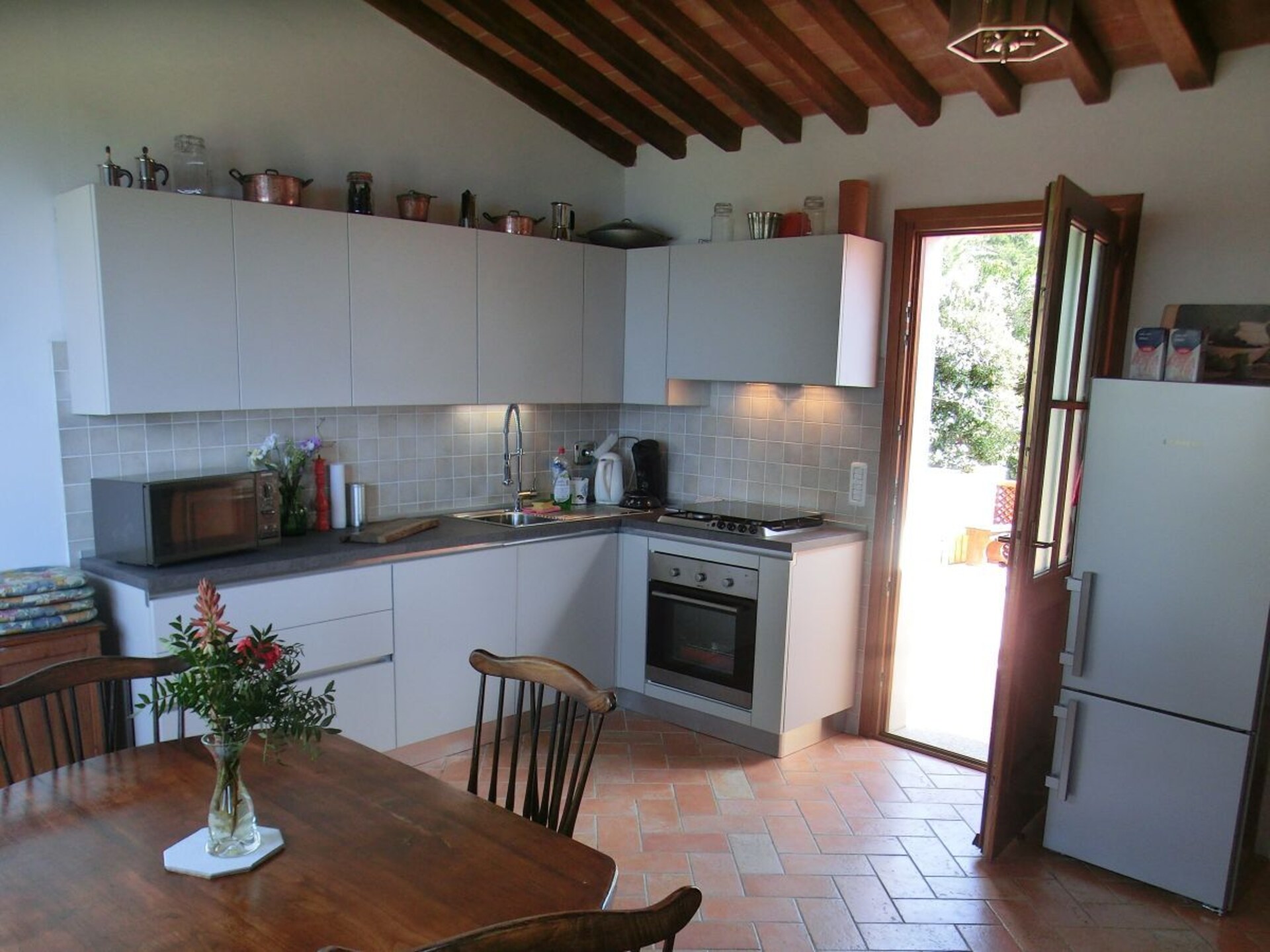 Rustgevend vakantiehuis in Capoliveri met panoramisch uitzicht - foto 19