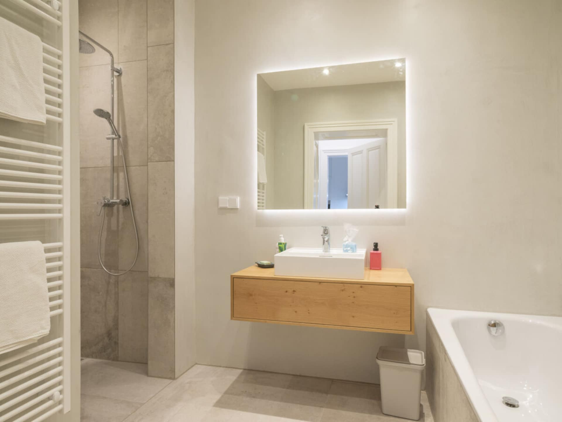 Modern gerenoveerd vakantiehuis in het centrum van Wenen - foto 9