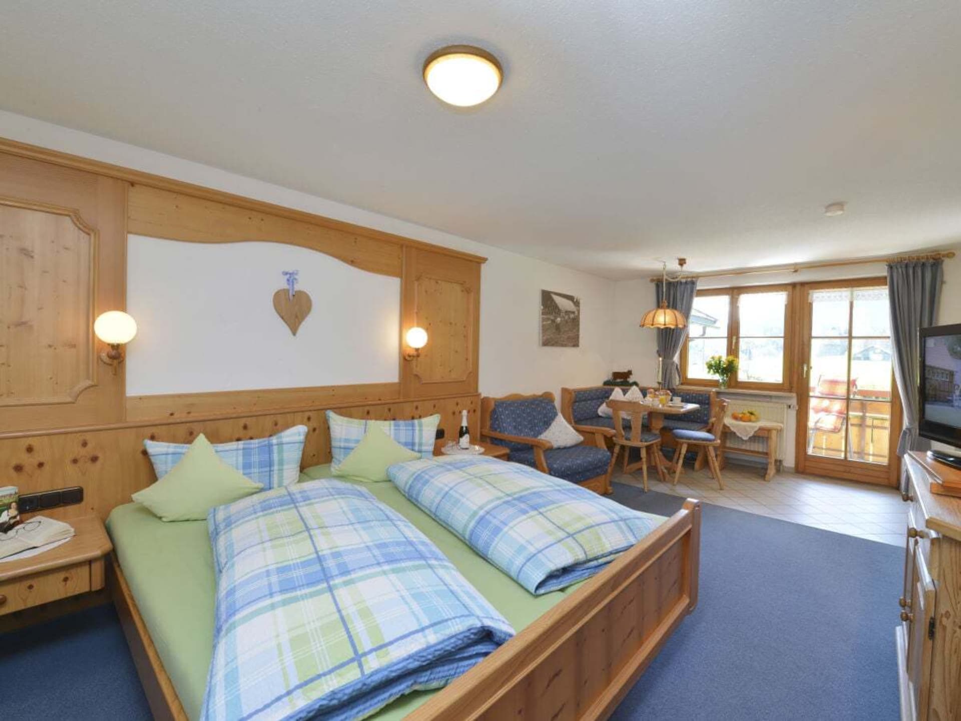 Aan de piste: Sfeervol vakantiehuis in het centrum van Bolsterlang - foto 10