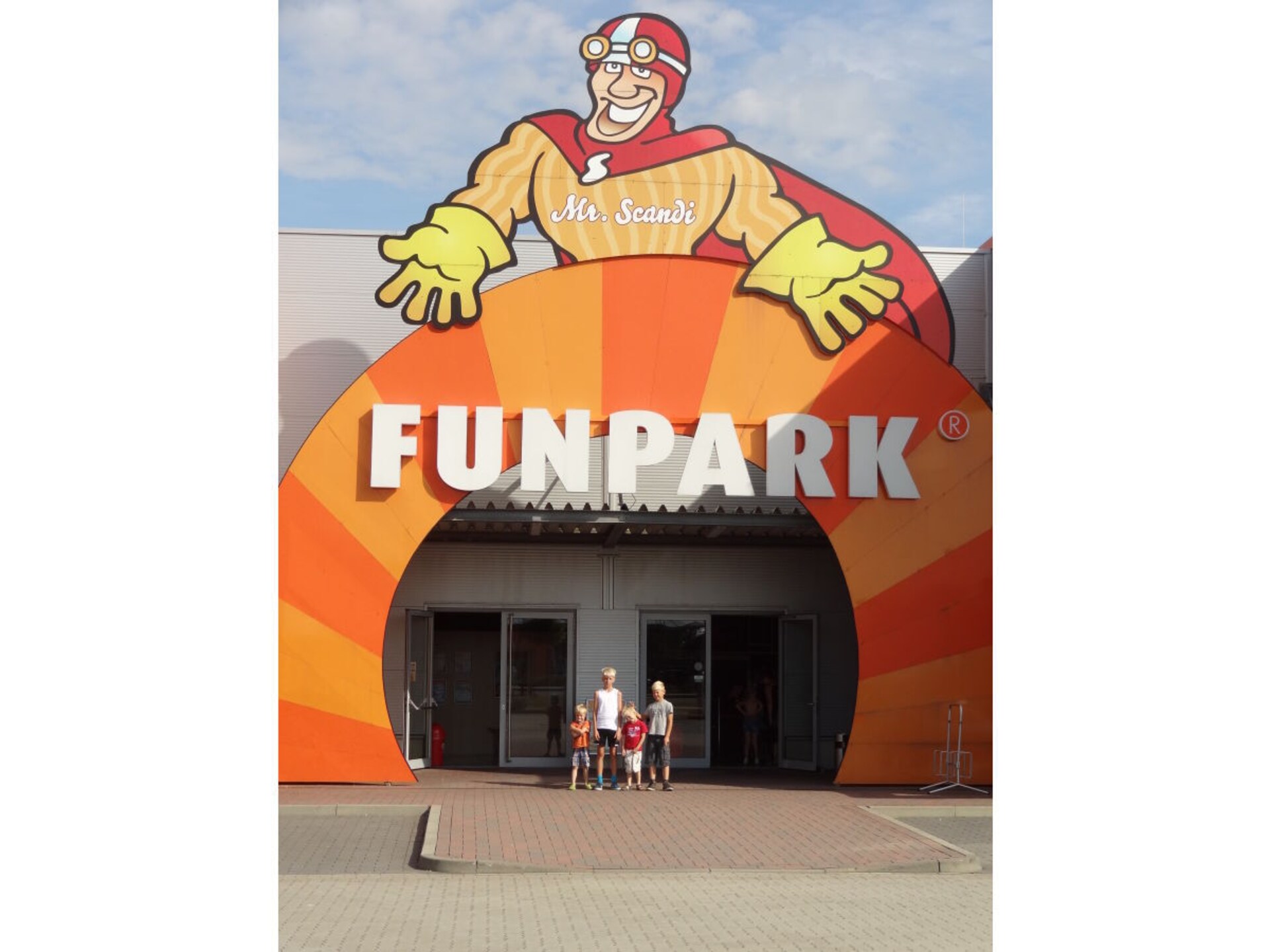 Op 1,0 km van het centrum: rustiek vakantiehuis in Hasselberg - foto 17