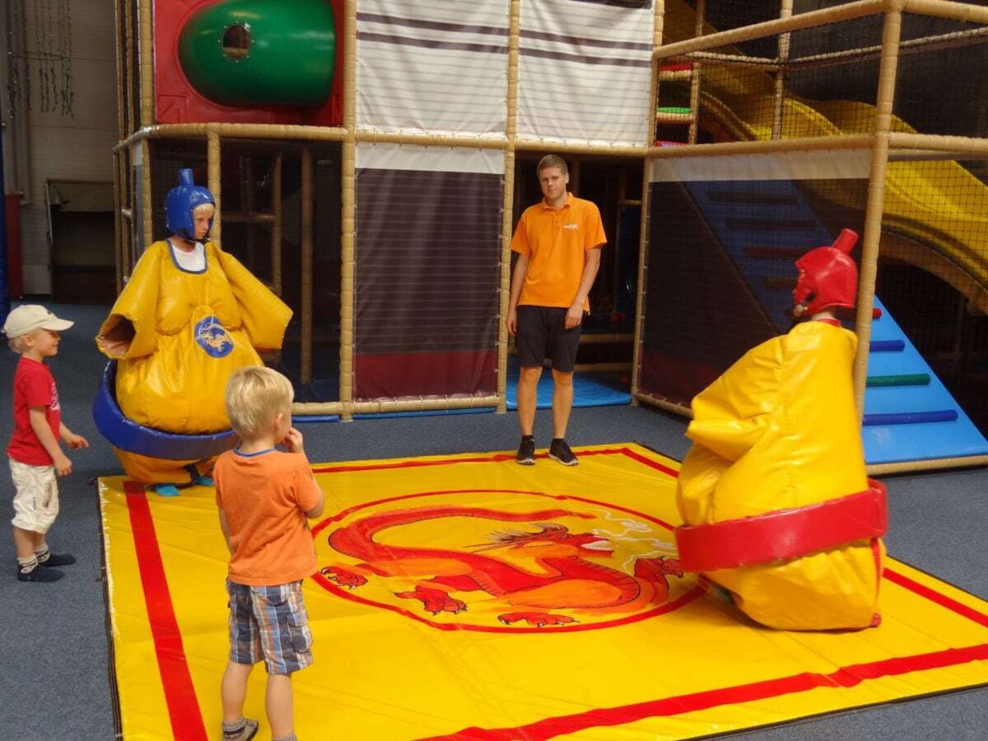 Op 1,0 km van het centrum: rustiek vakantiehuis in Hasselberg - foto 19