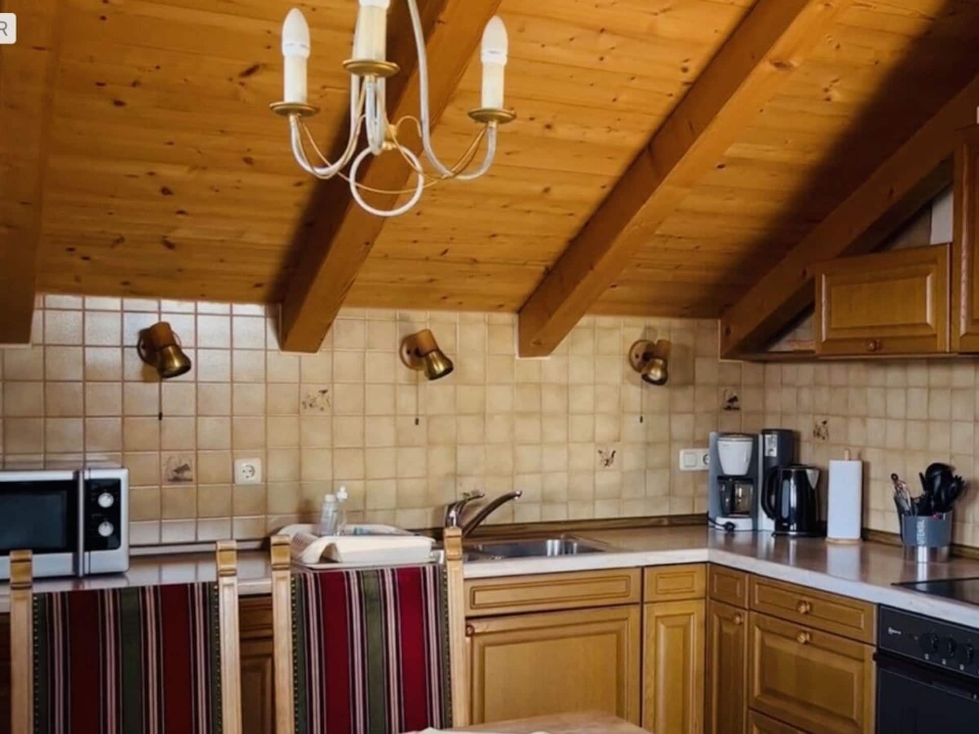 Centraal gelegen vakantiehuis in Bad Endorf met Alpenpanorama - foto 11