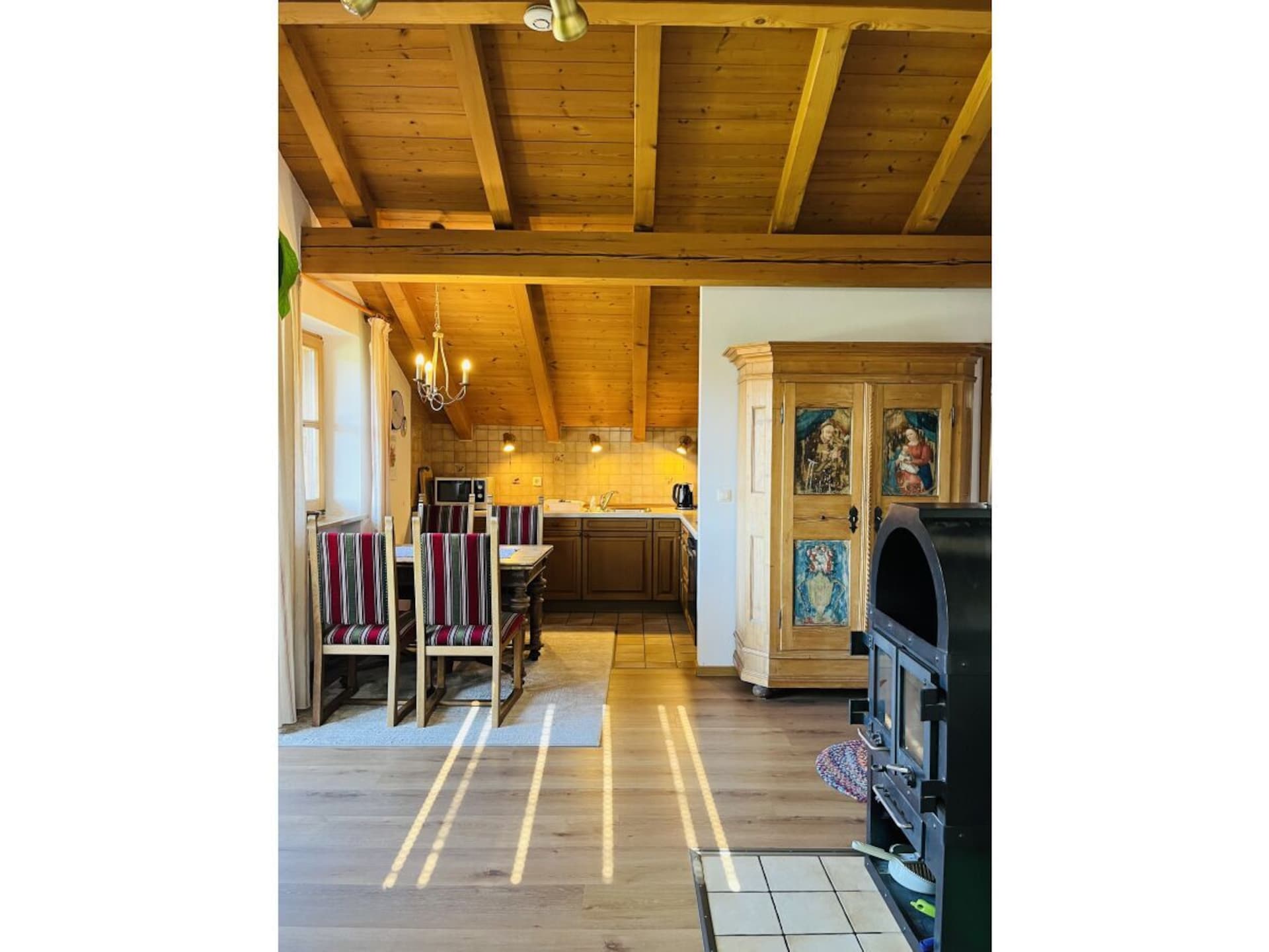Centraal gelegen vakantiehuis in Bad Endorf met Alpenpanorama - foto 15