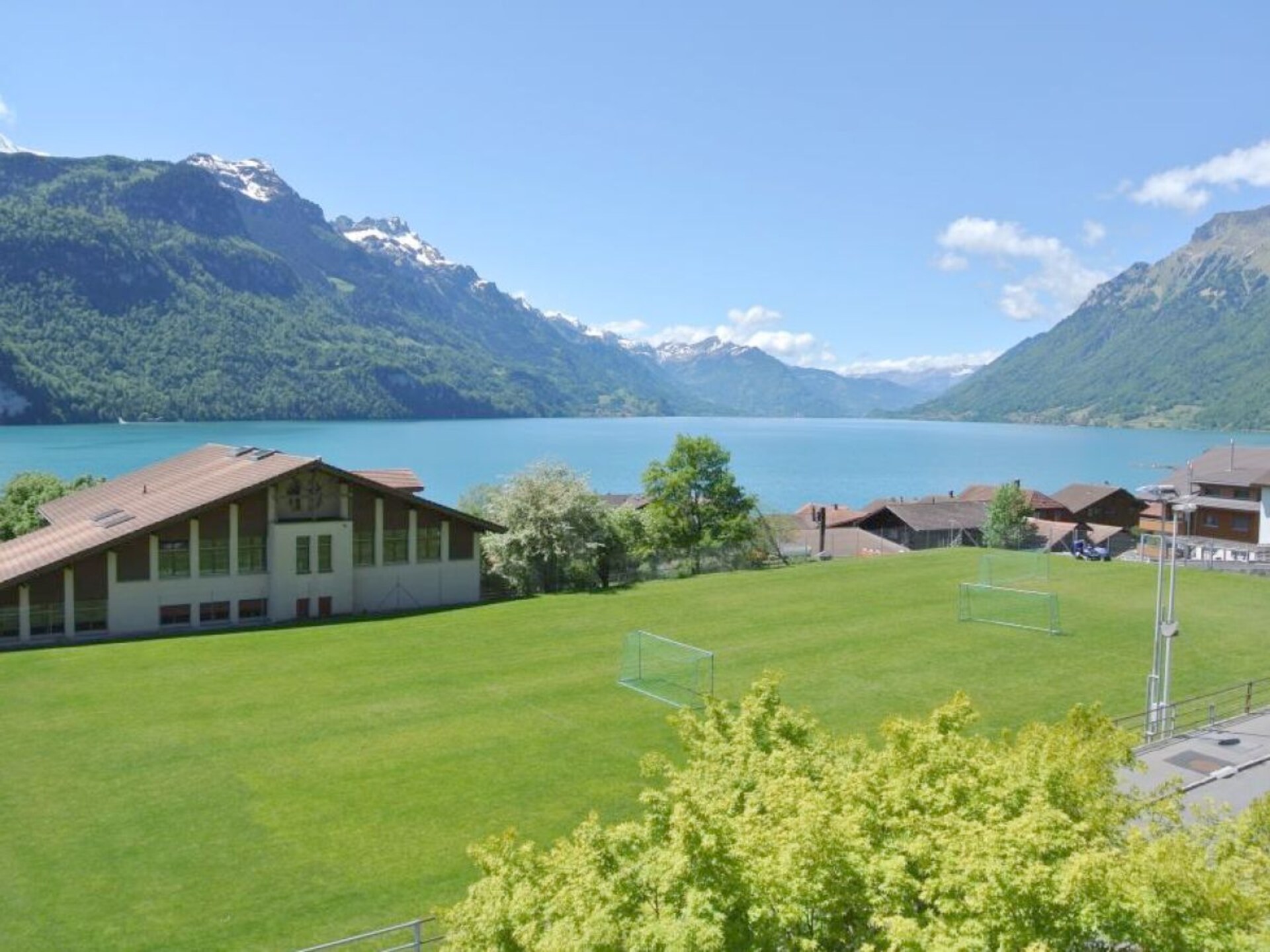 Centraal gelegen ruim chalet in Brienz voor 12 personen - foto 9