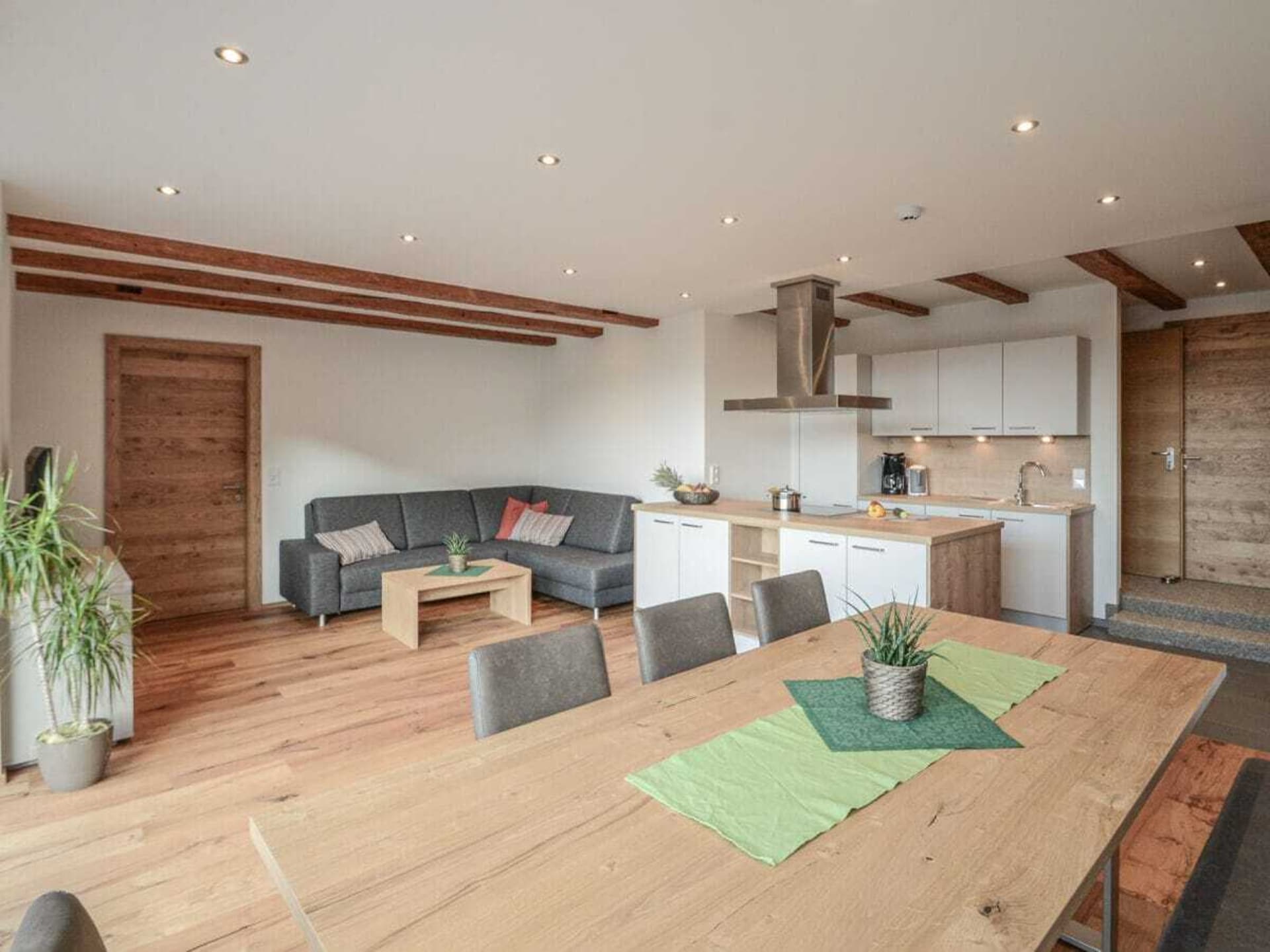 Centraal gelegen vakantiehuis in Bichlbach direct aan de piste - foto 8