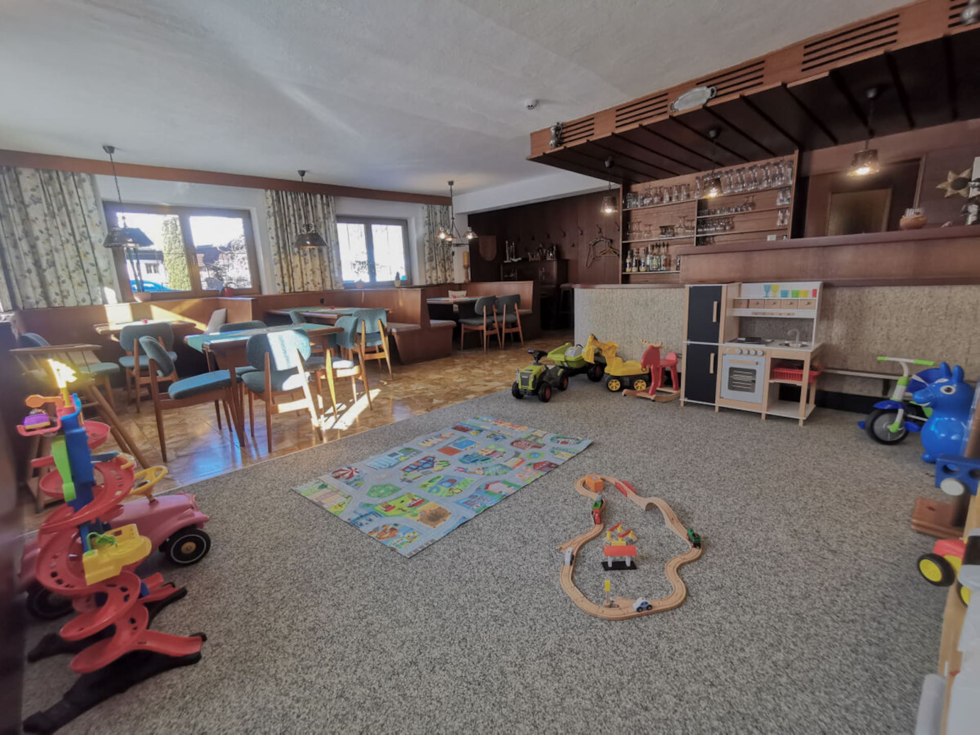 Centraal gelegen vakantiehuis in Bichlbach direct aan de piste - foto 28