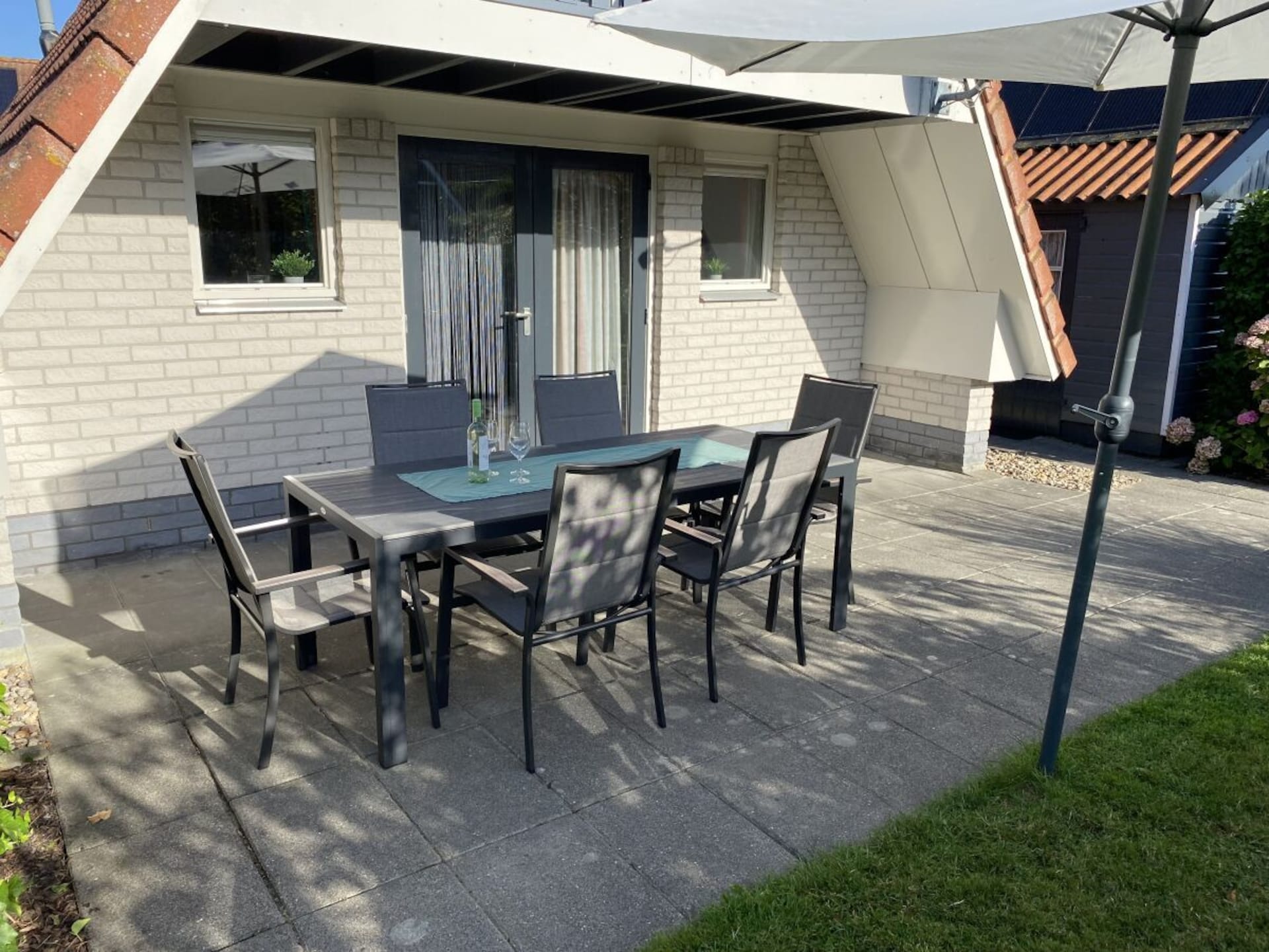 Rustgevend vakantiehuis aan het kanaal in Anjum voor 6 personen - foto 5
