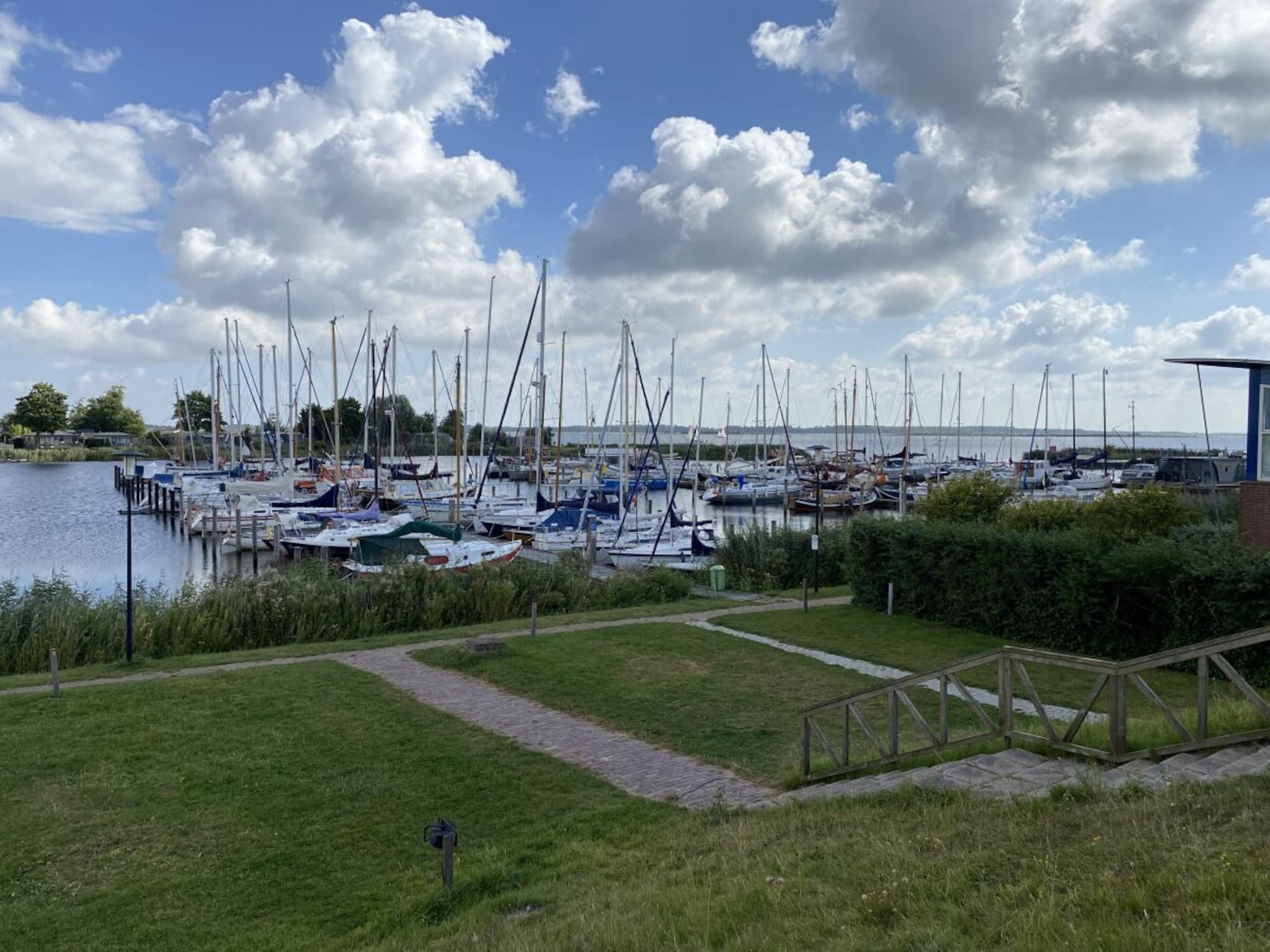 Rustgevend vakantiehuis aan het kanaal in Anjum voor 6 personen - foto 22