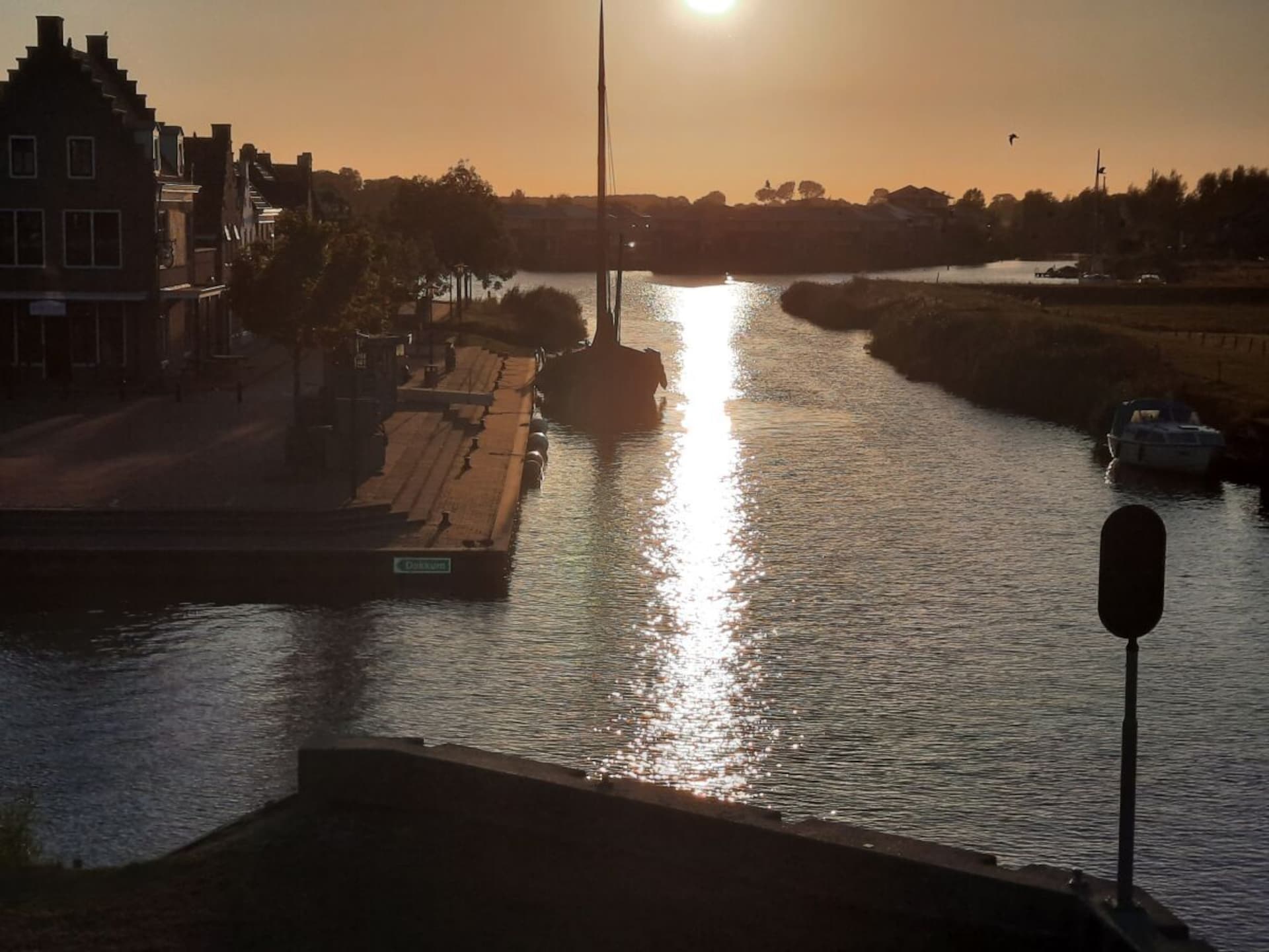 Rustgevend vakantiehuis aan het kanaal in Anjum voor 6 personen - foto 31