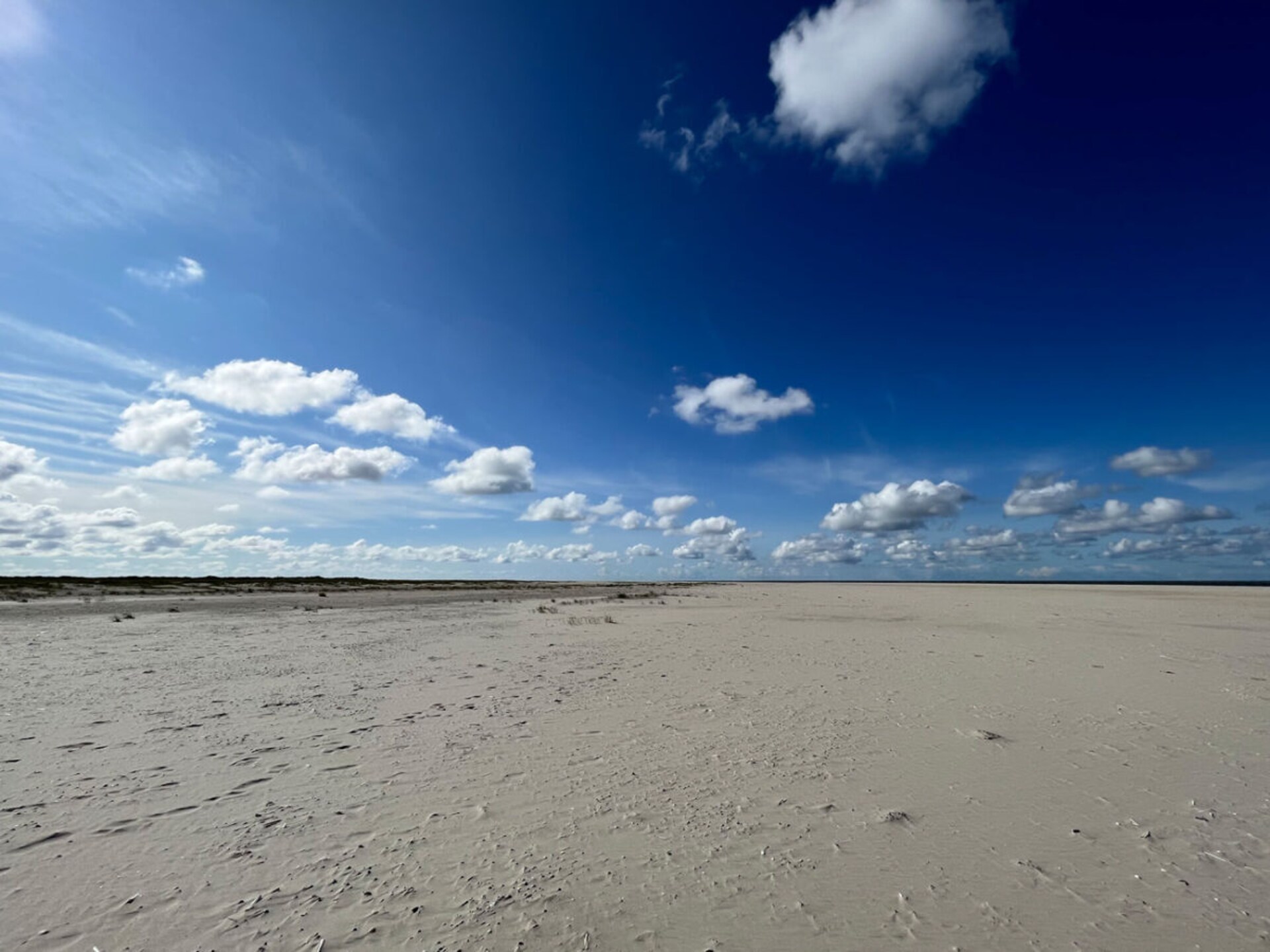 4-persoons vakantiehuis in Juist met sauna en uitzicht op de dijk - foto 21