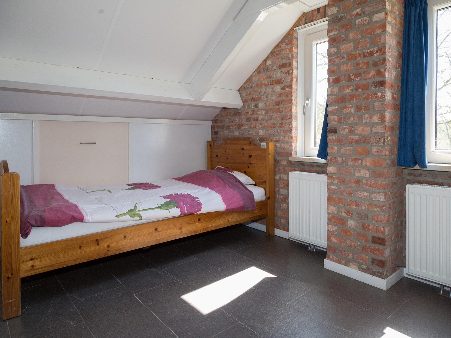 8-persoons vakantiehuis in Baarland direct aan zee - foto 18
