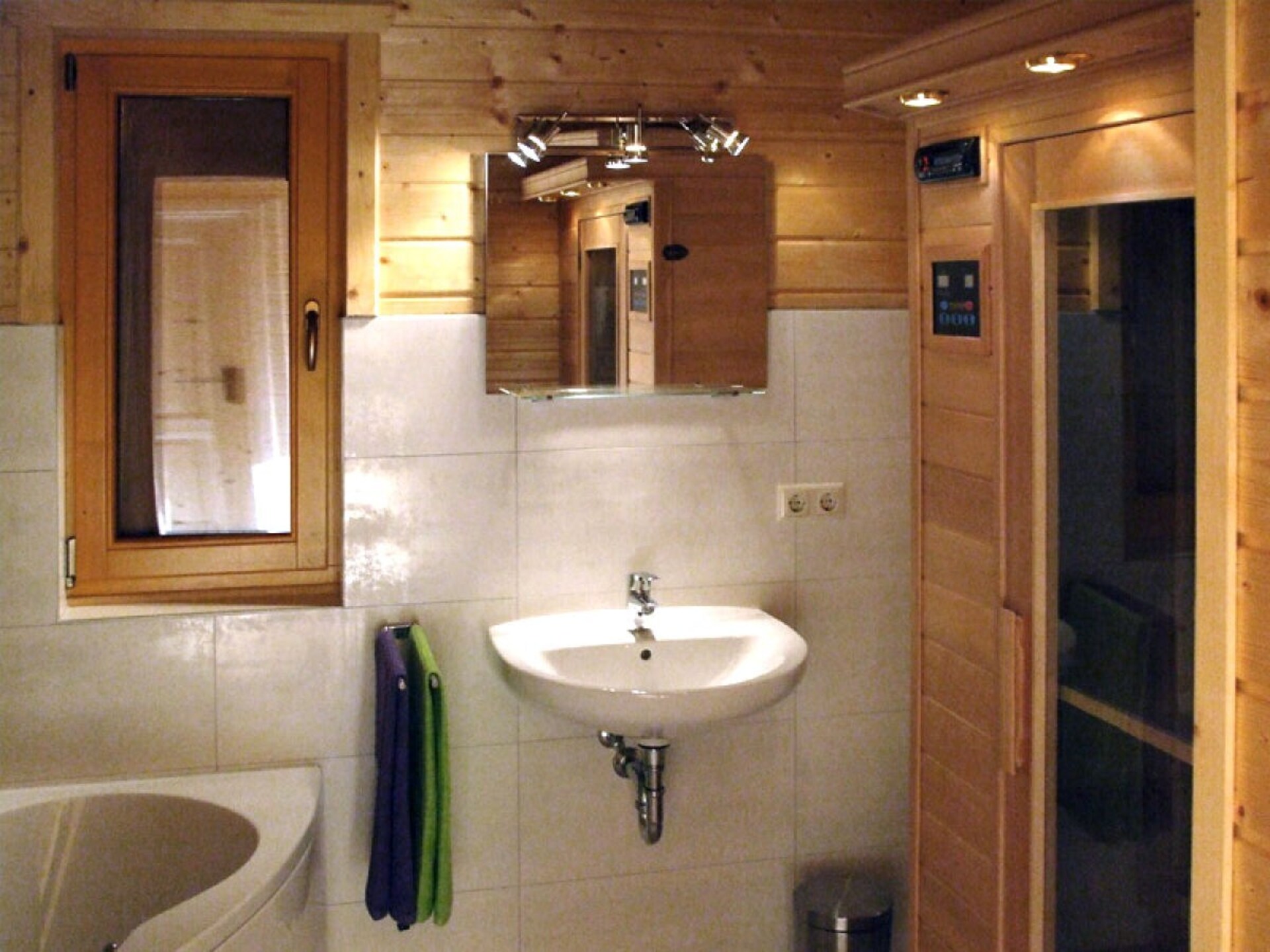 Licht vakantiehuis in Rieden met whirlpool en sauna voor 4 personen - foto 18