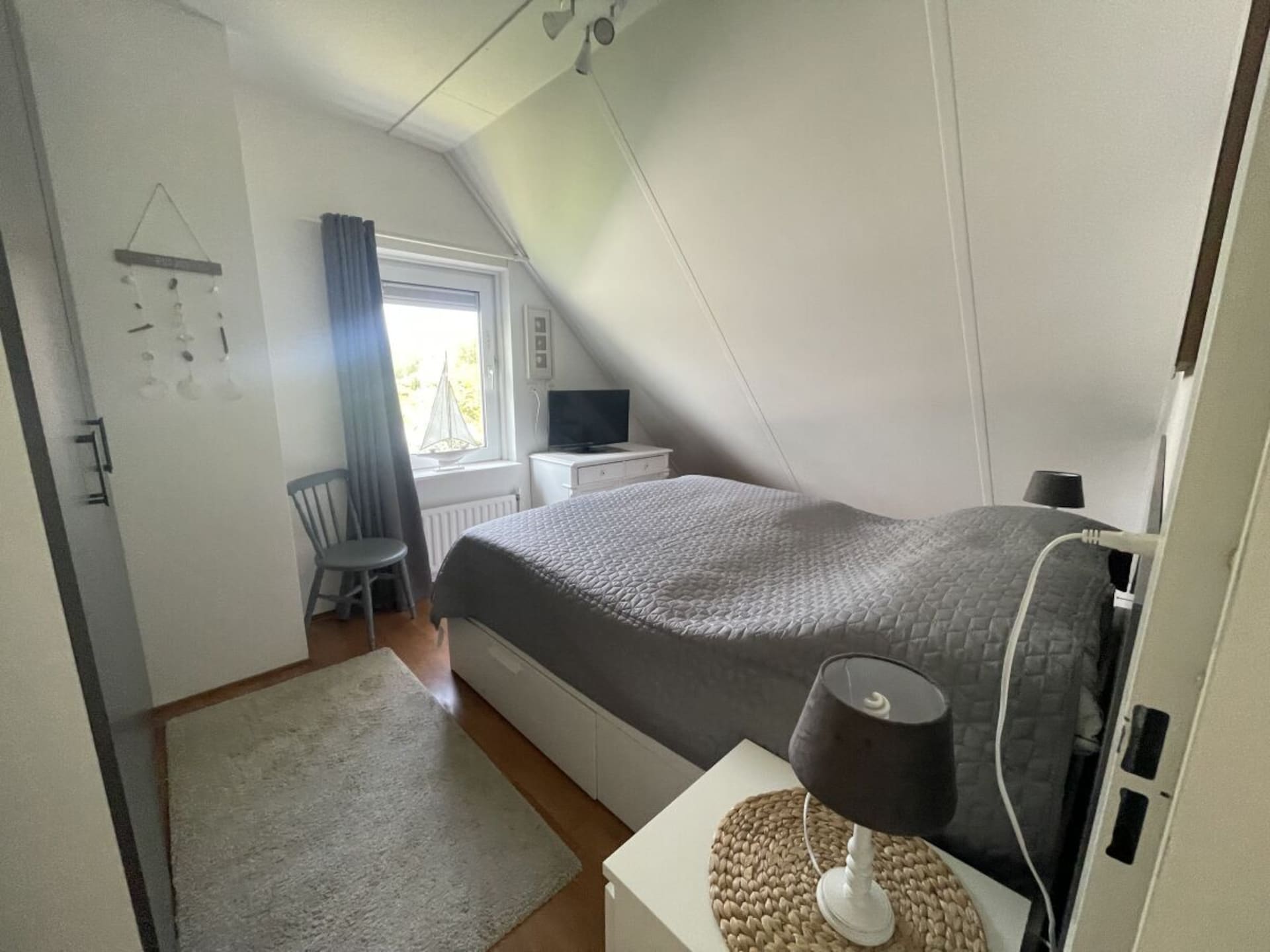 6-persoons vakantiehuis in het centrum van Scharendijke - foto 4